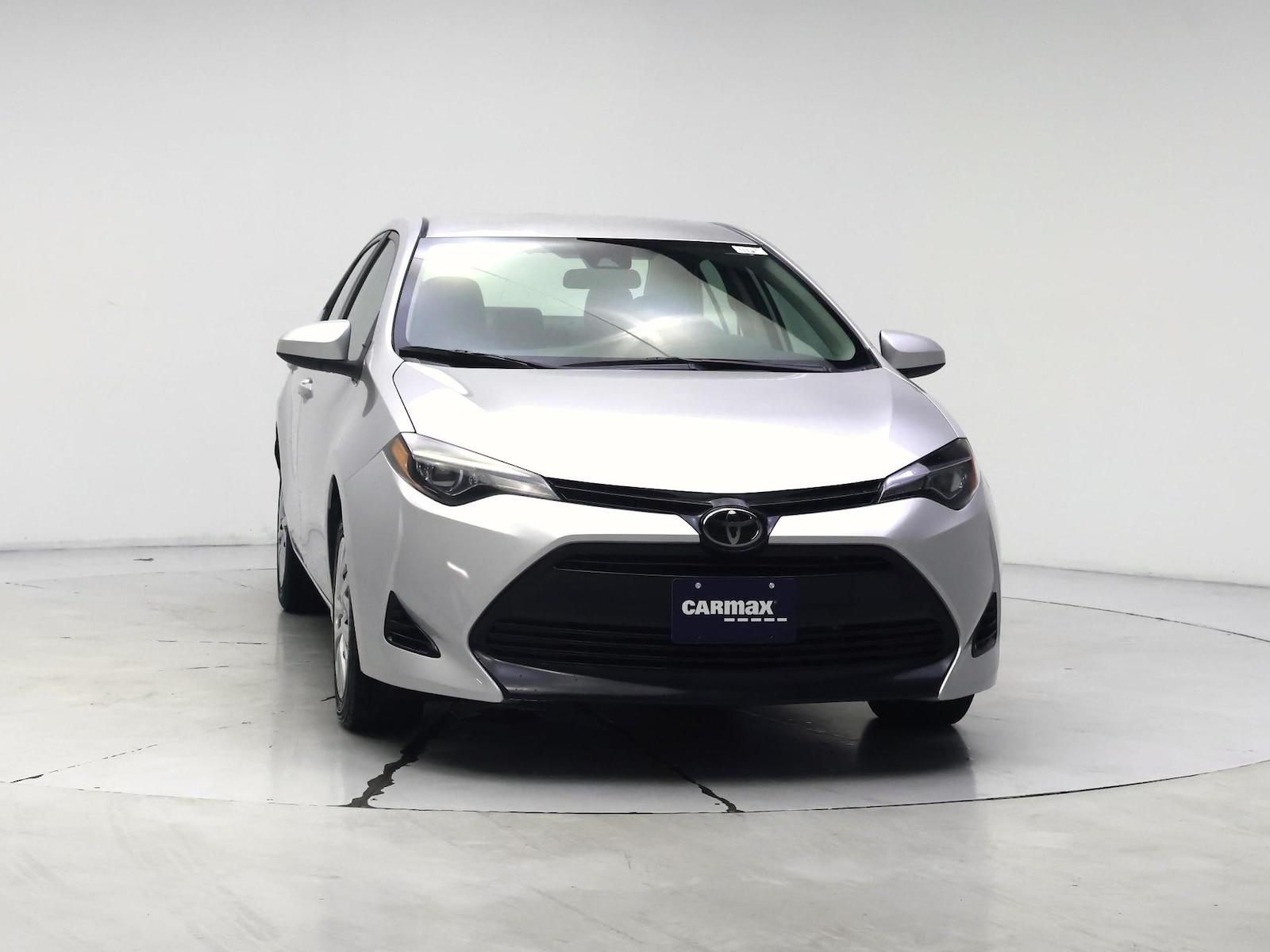 2018 Toyota Corolla LE - Photo 6