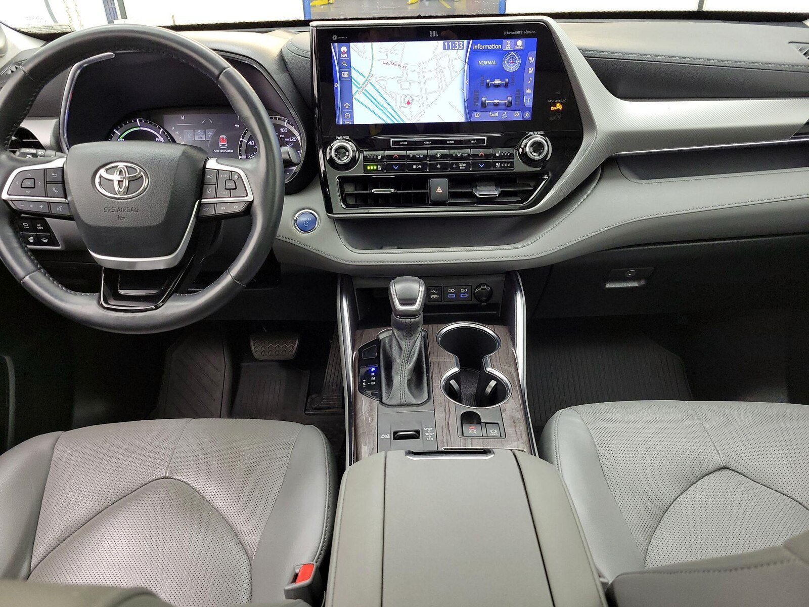 Apple CarPlay® & Android Auto™