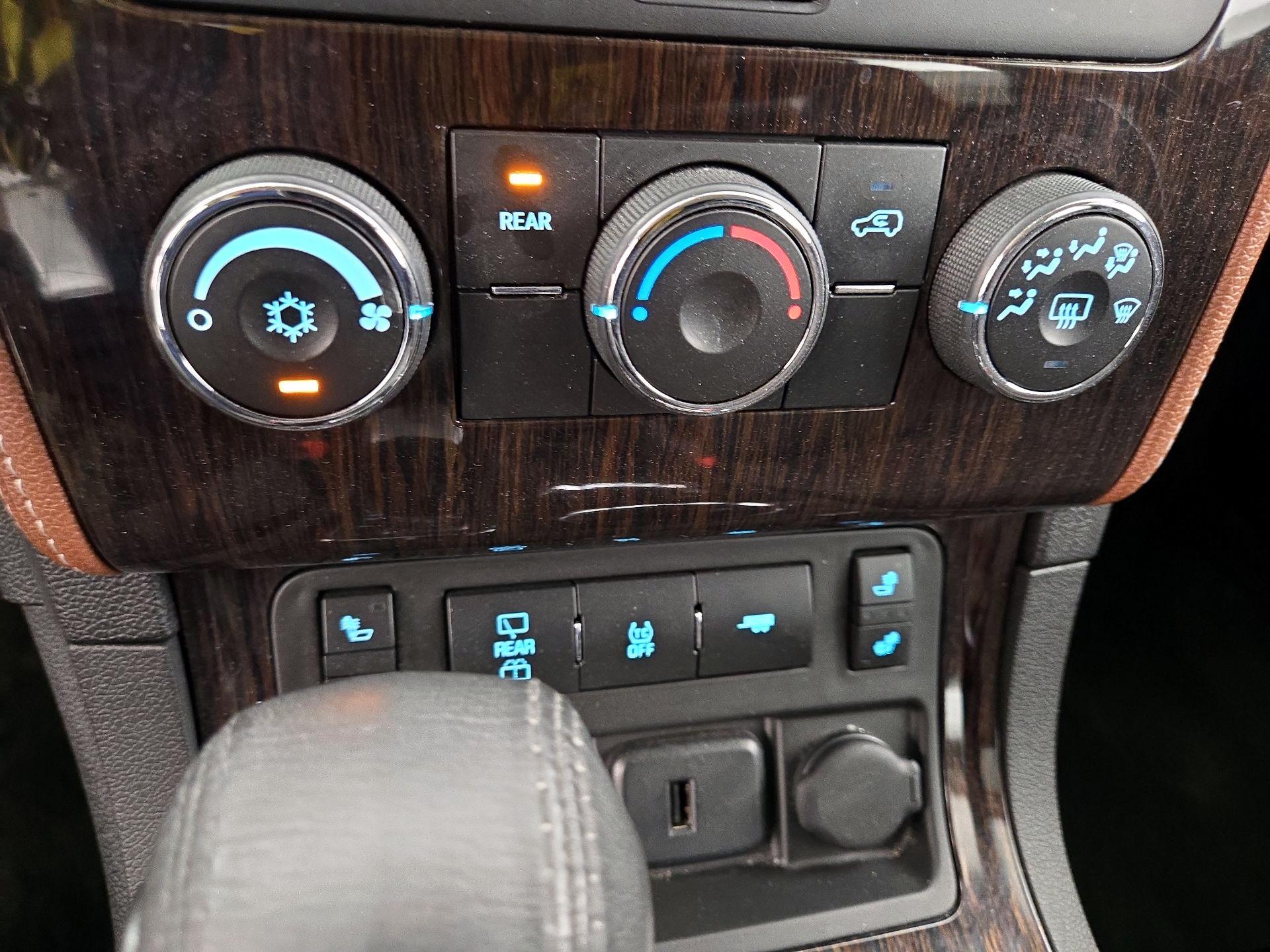 Thumbnail: 2016 Chevrolet Traverse - 16
