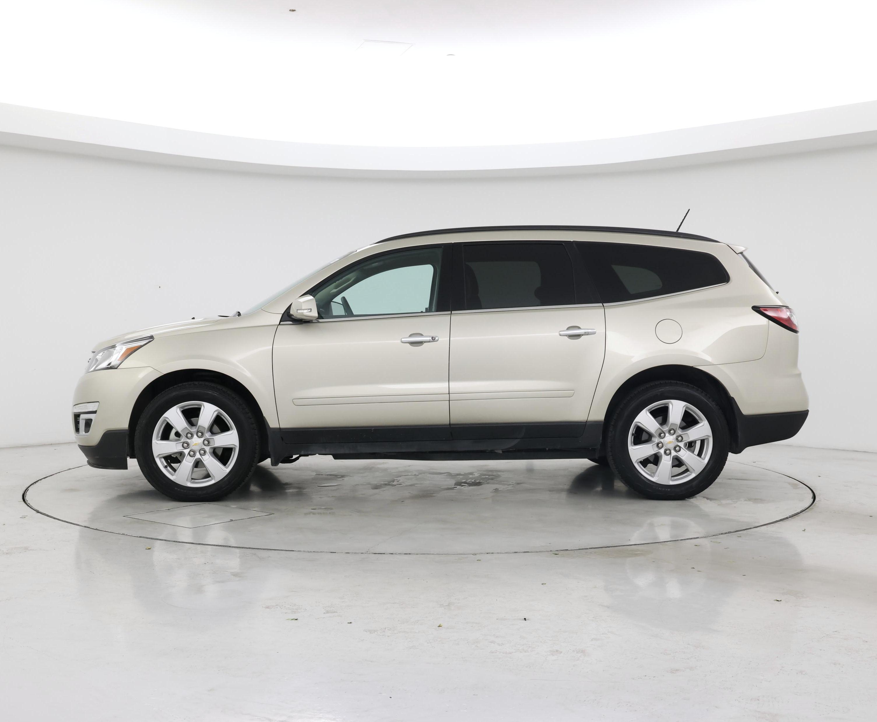 Thumbnail: 2016 Chevrolet Traverse - 3