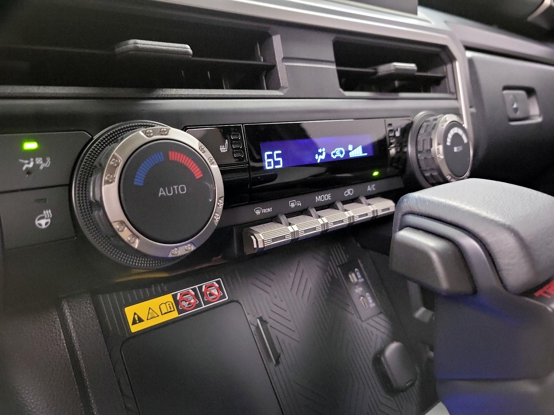 Thumbnail: 2026 Toyota 4Runner - 16