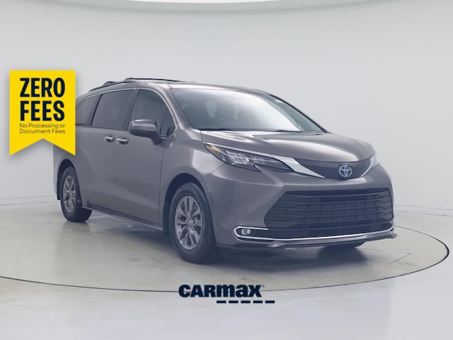 Gray 2024 Toyota Sienna Minivan Front-Wheel Drive Automatic