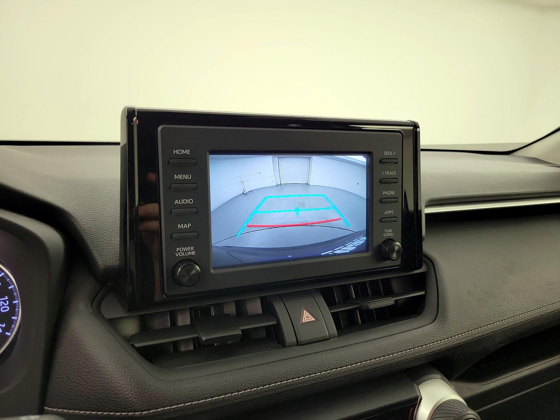 Thumbnail: 2019 Toyota RAV4 - 14
