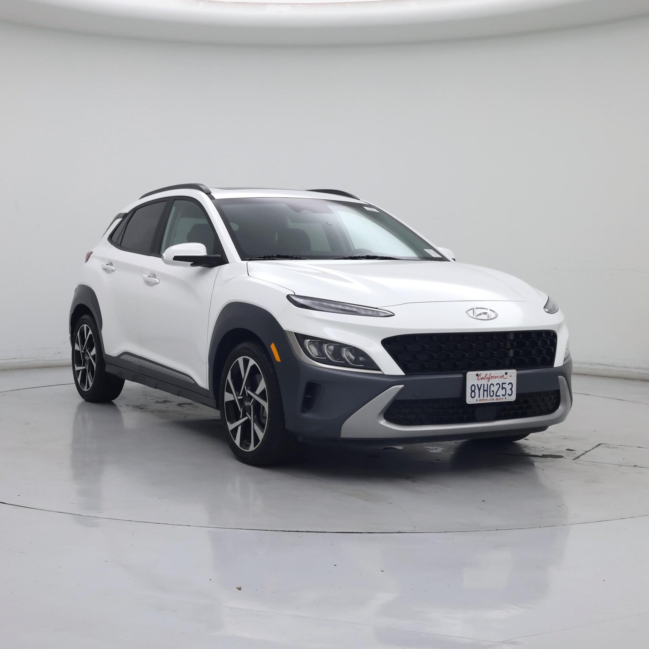 White 2022 Hyundai Kona SUV / Crossover Front-Wheel Drive Automatic