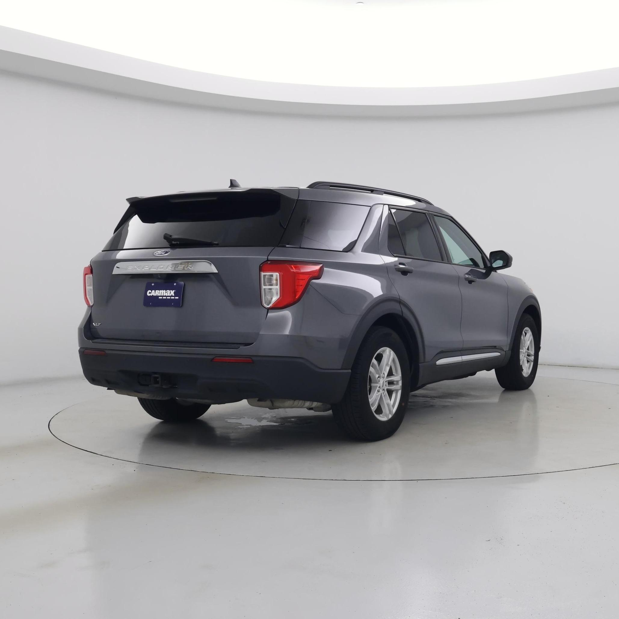 Thumbnail: 2021 Ford Explorer - 8