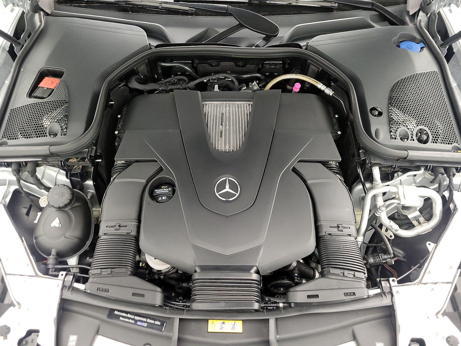 2019 Mercedes-Benz E-Class E450 - Photo 24