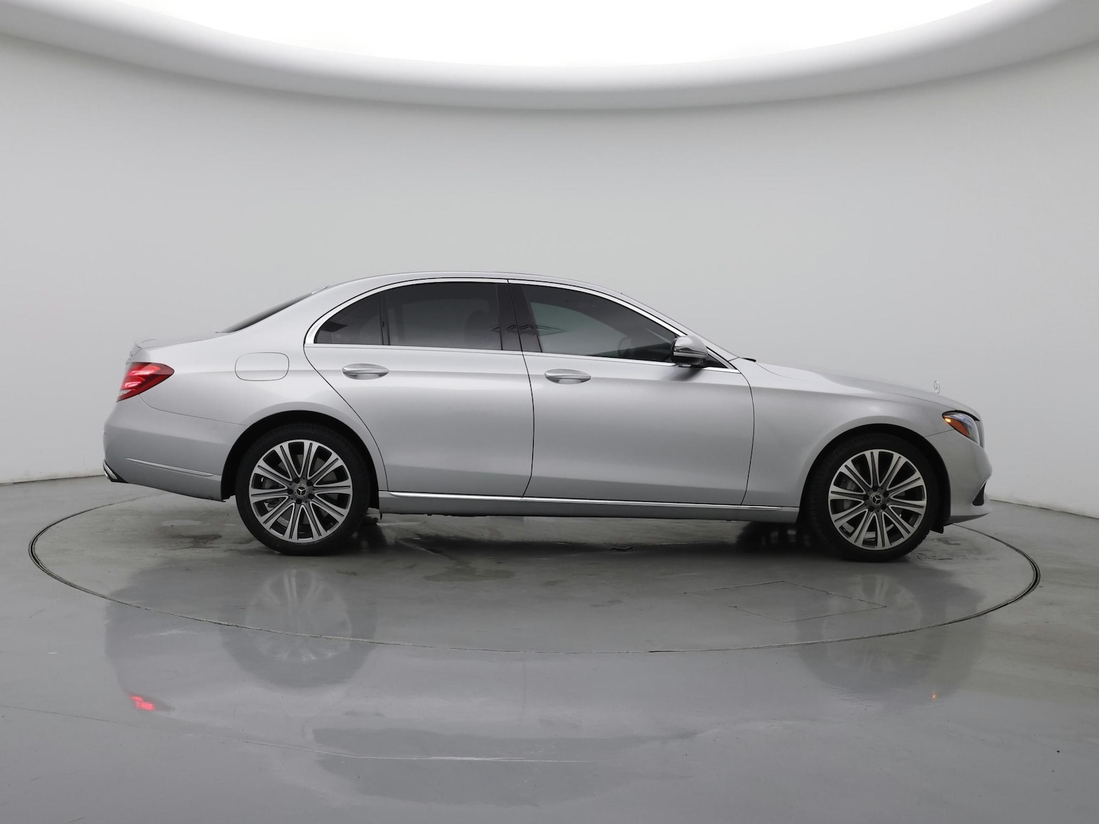 2019 Mercedes-Benz E-Class E450 - Photo 8