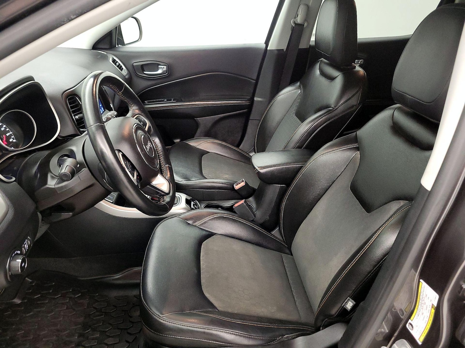 Power Seat(s) & Side Airbags