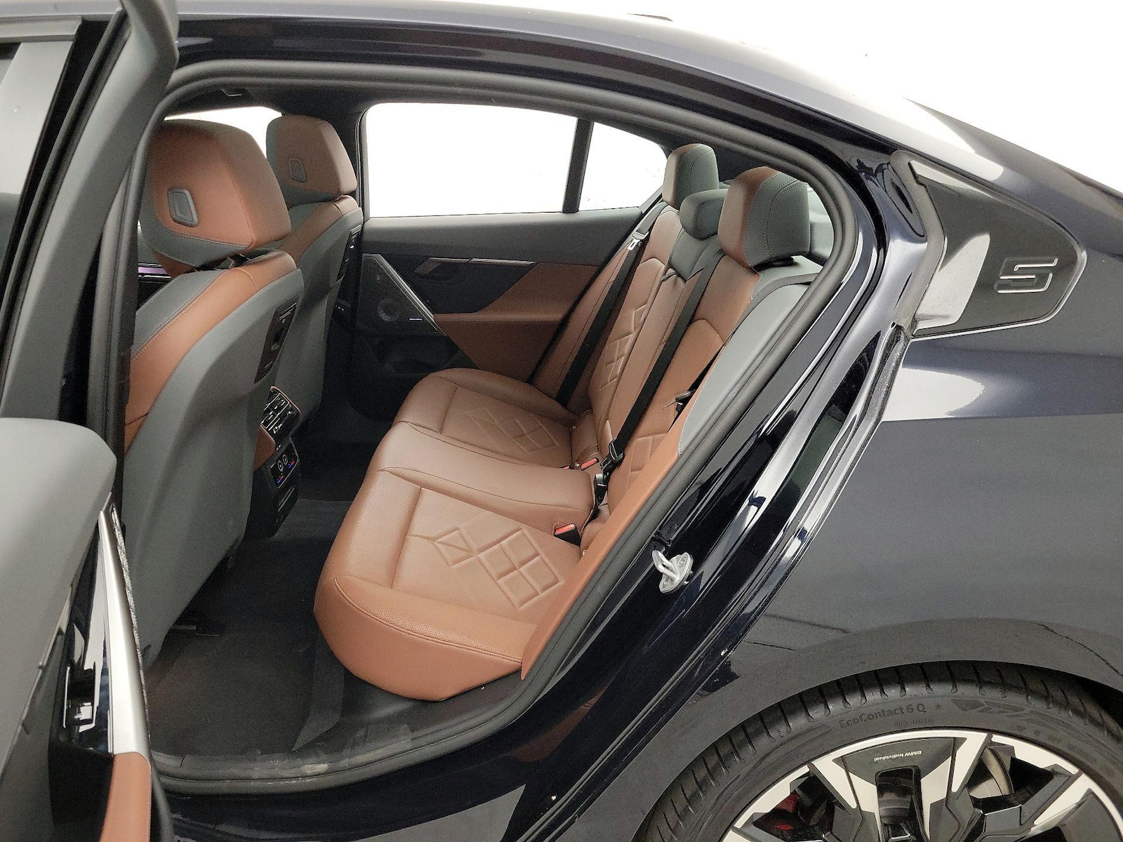 Rear Air Conditioning
