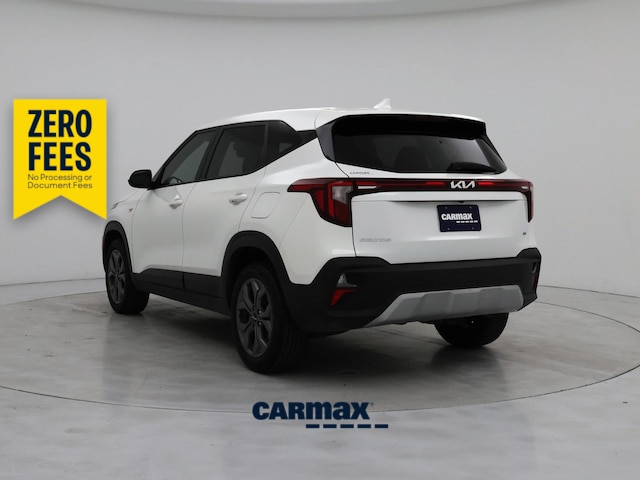 White 2024 Kia Seltos SUV / Crossover All-Wheel Drive Automatic