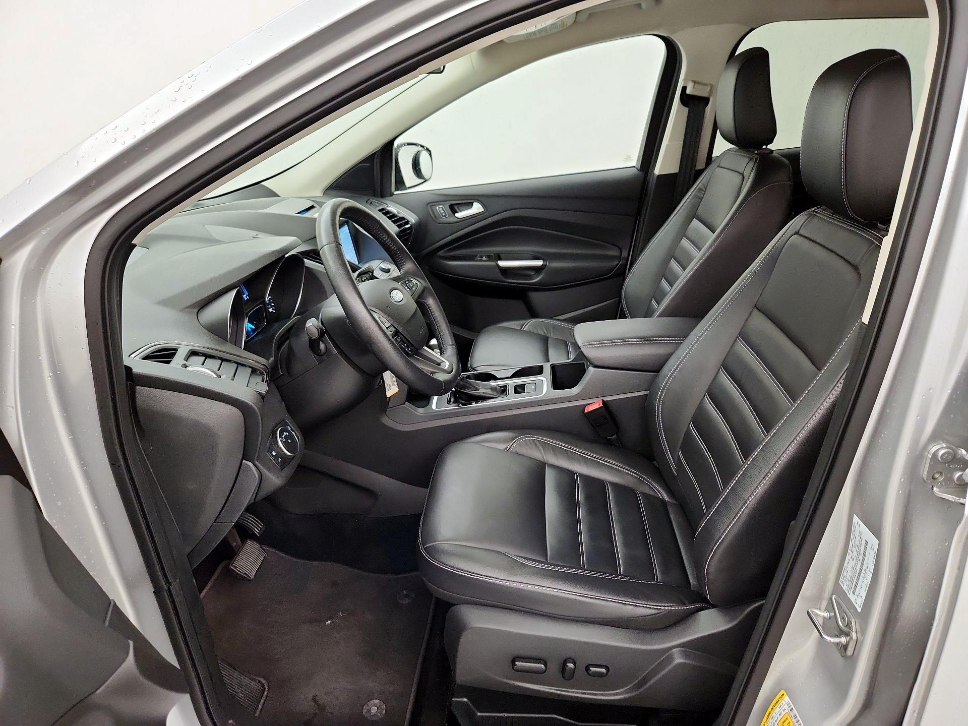 Thumbnail: 2018 Ford Escape - 11