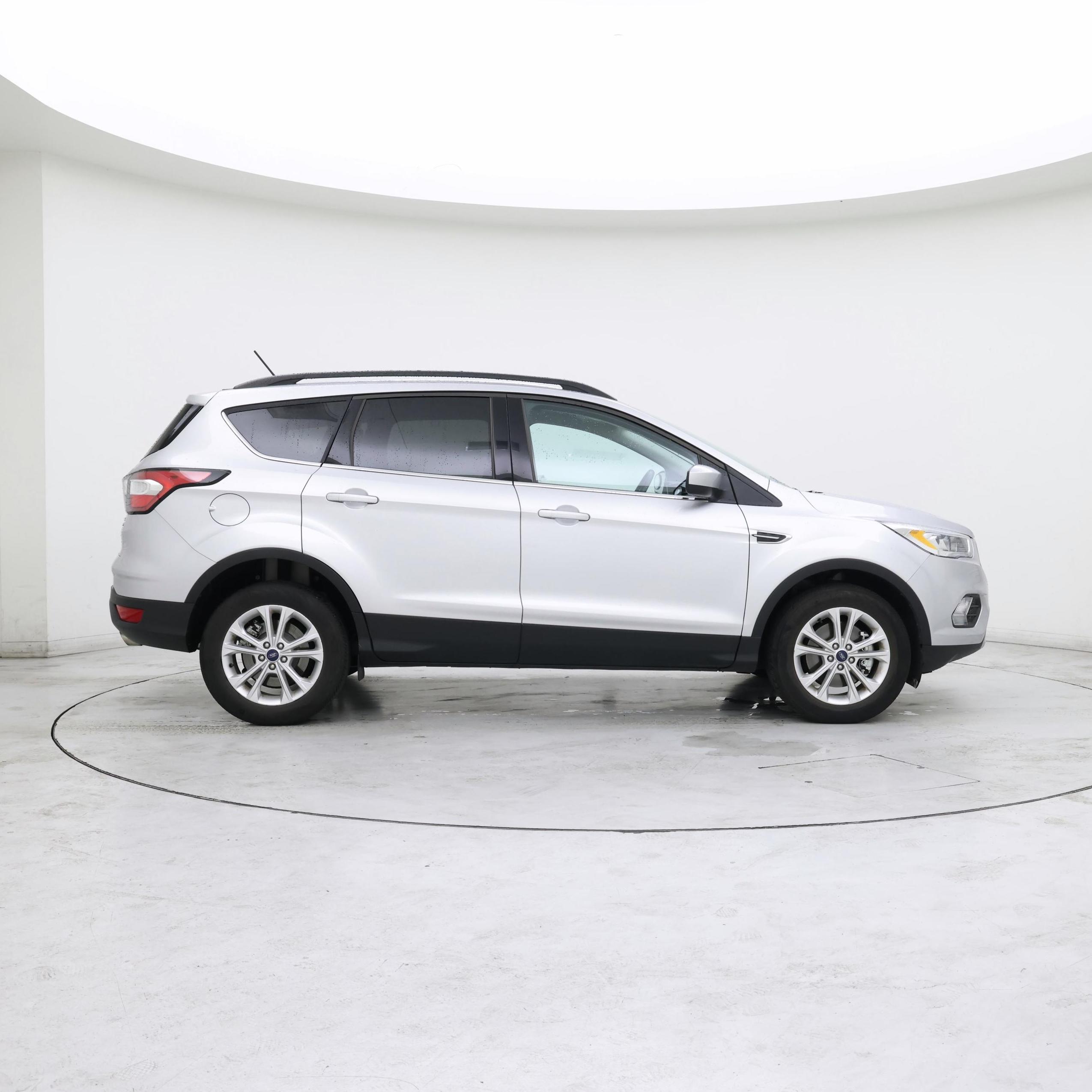 Thumbnail: 2018 Ford Escape - 7