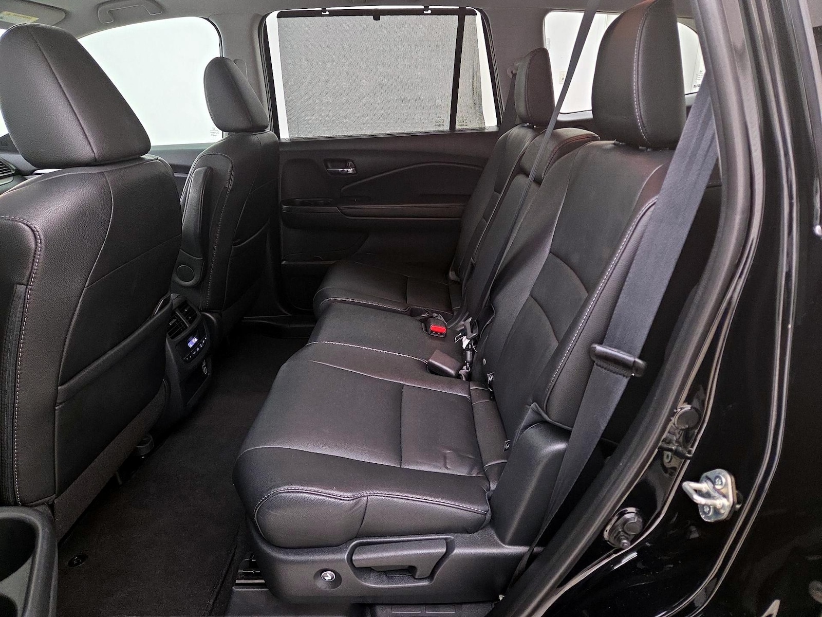 2021 Honda Pilot SE - Photo 21