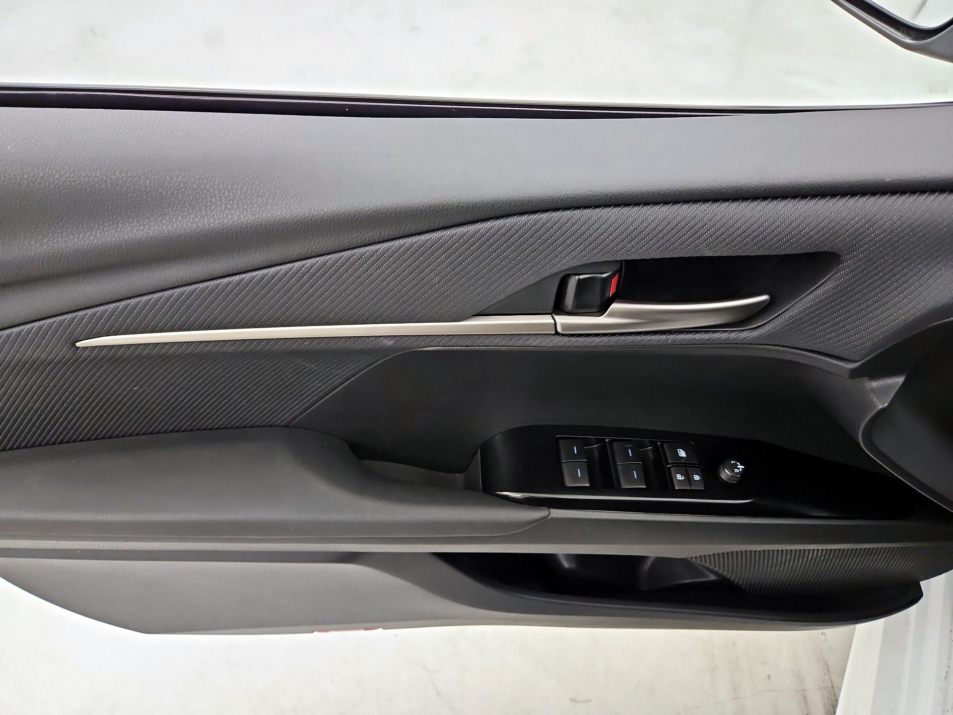 Thumbnail: 2025 Toyota Camry - 12