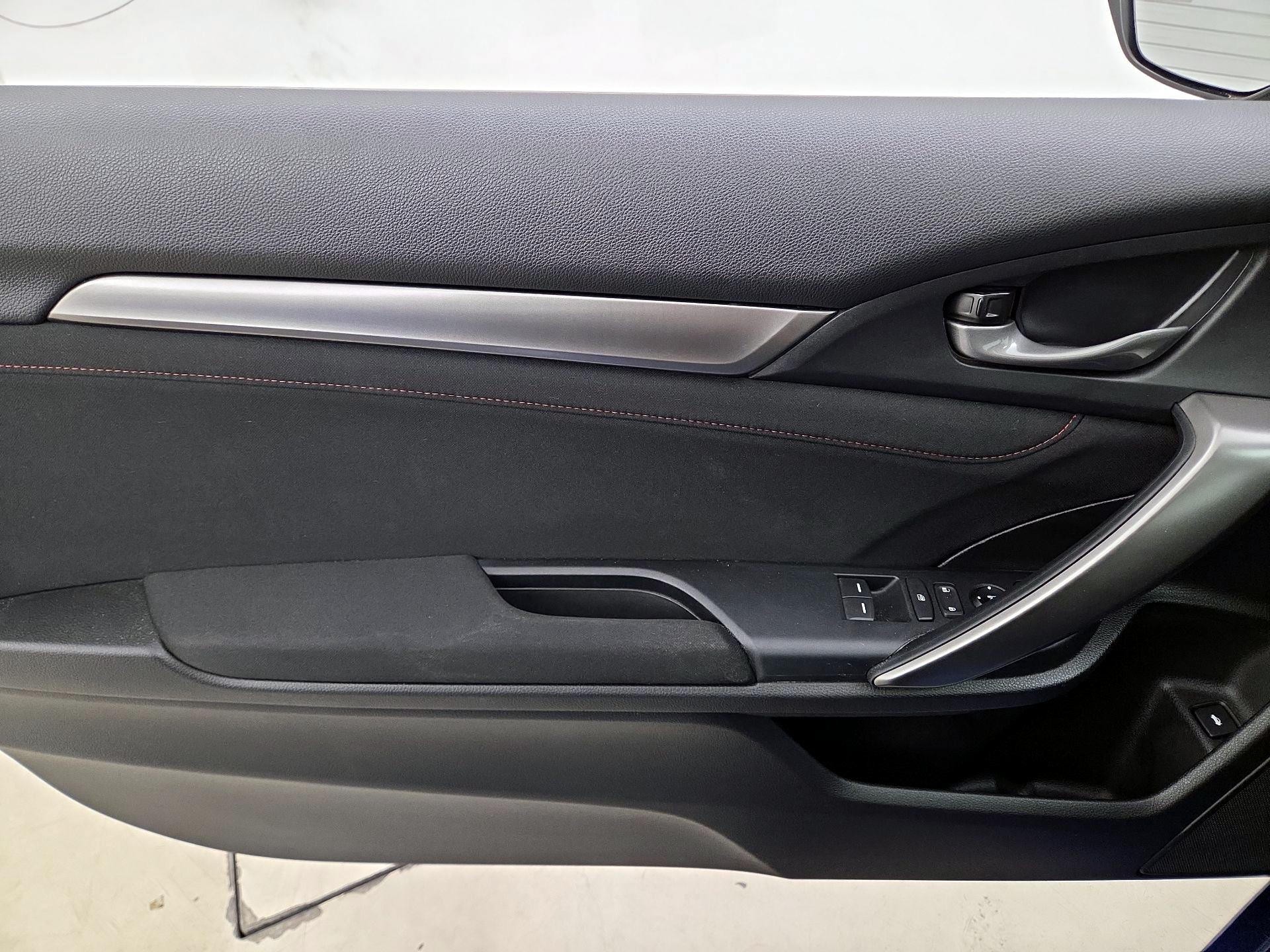 Thumbnail: 2019 Honda Civic - 12