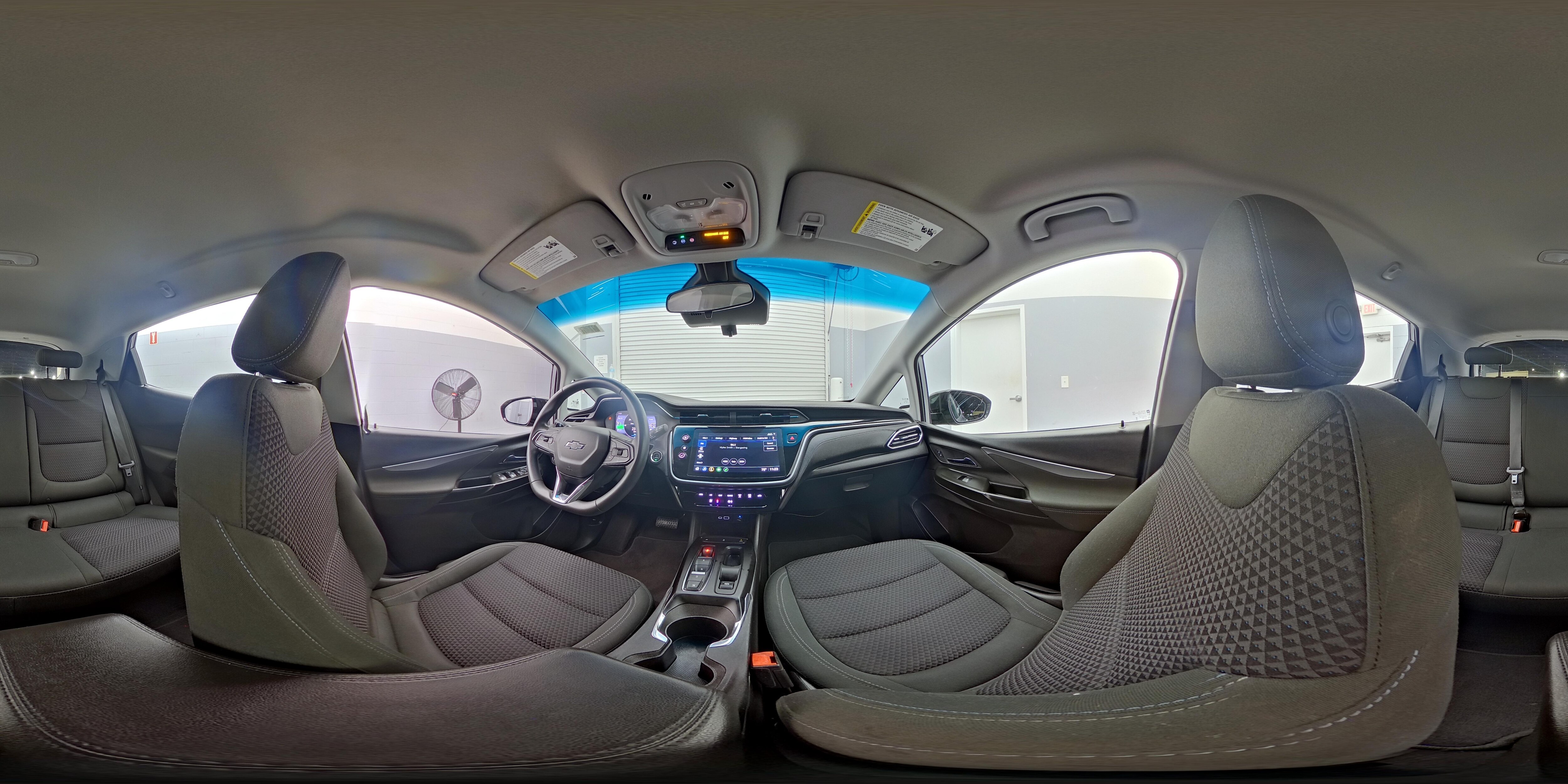 2023 Chevrolet Bolt EV LT - Photo 25