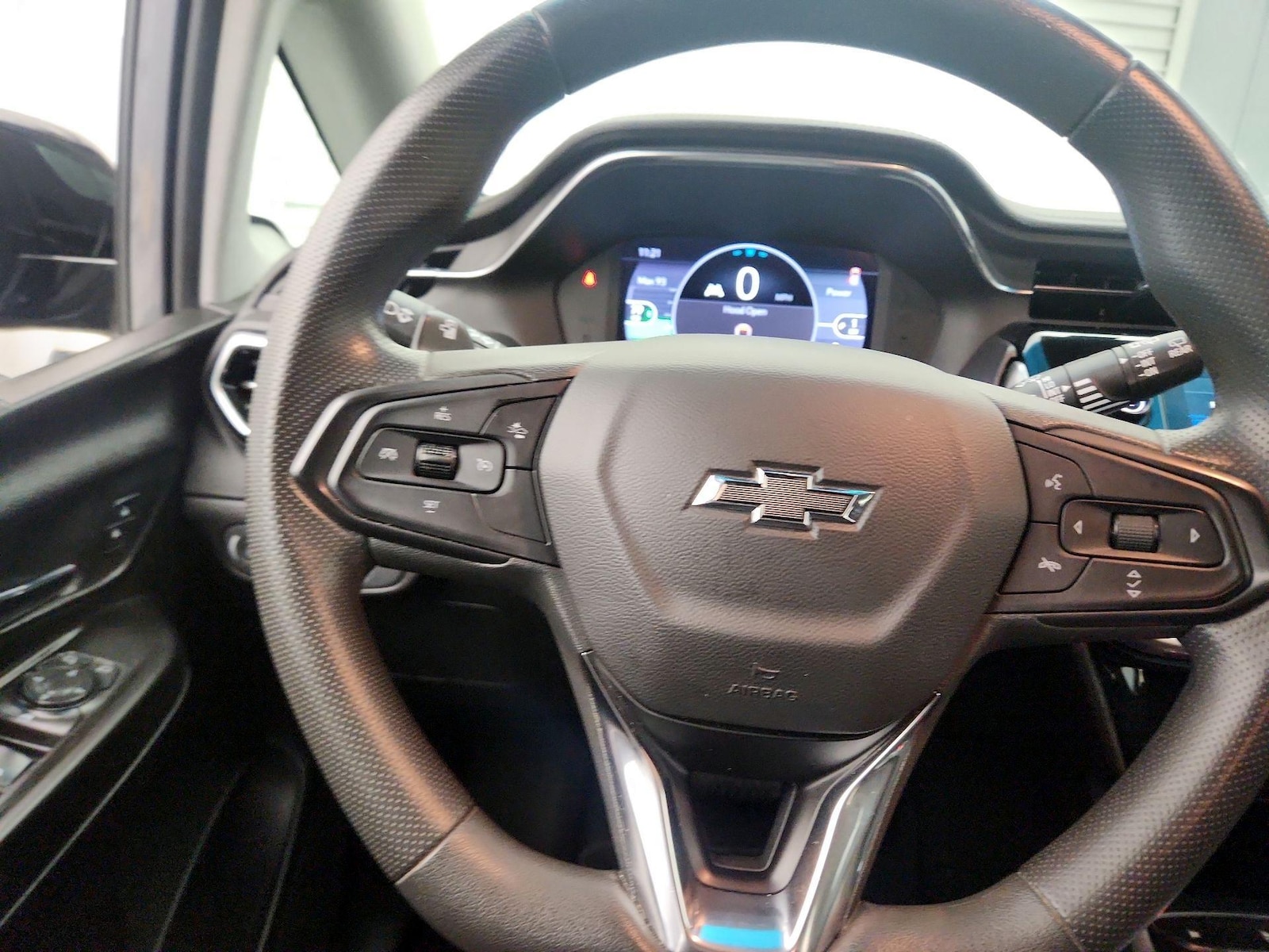 2023 Chevrolet Bolt EV LT - Photo 11