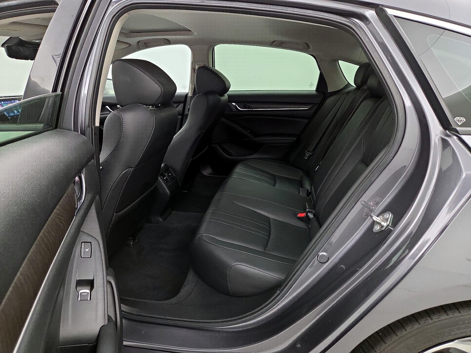 2020 Honda Accord Touring - Photo 21