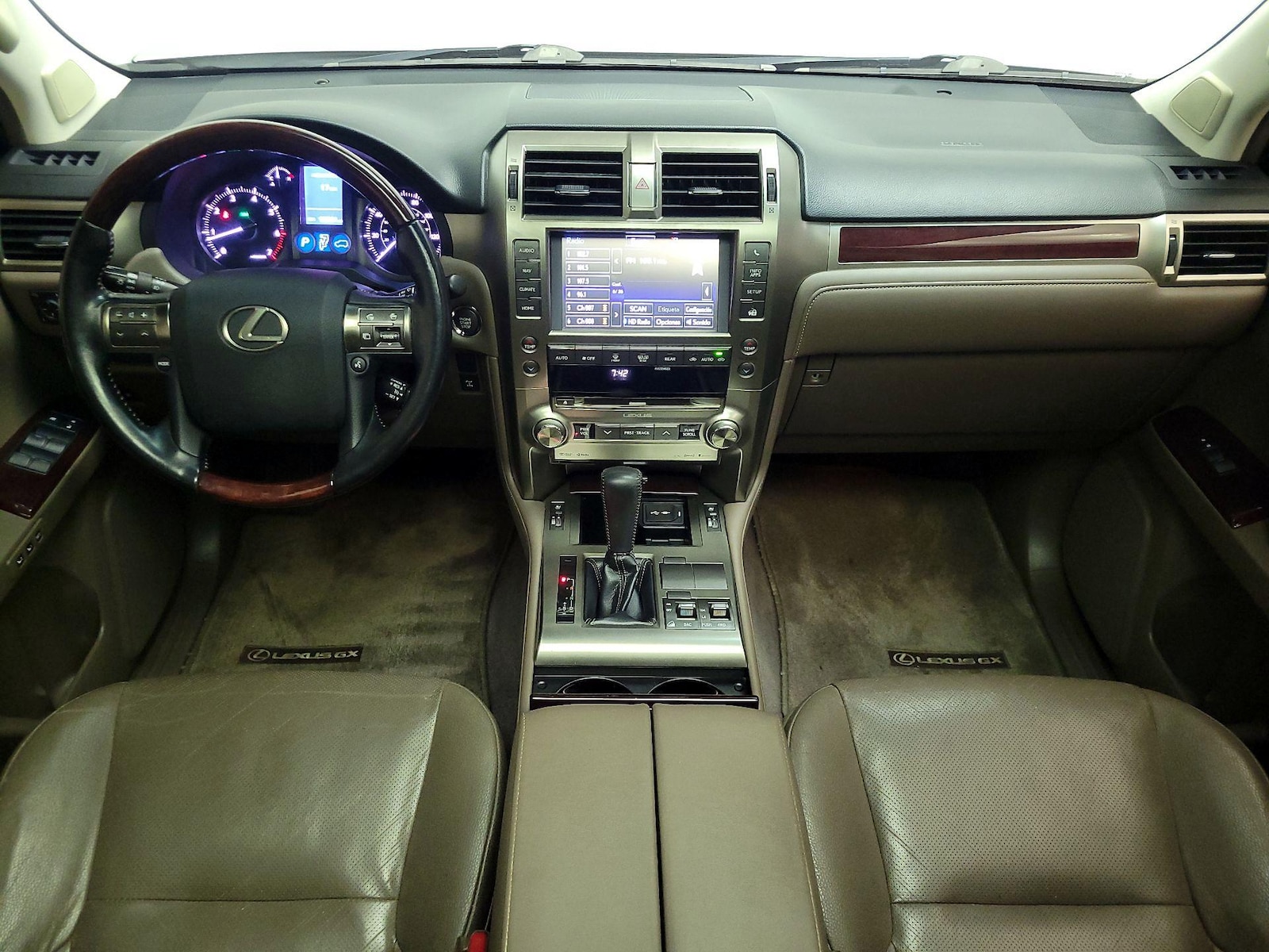 2018 Lexus GX Base - Photo 10