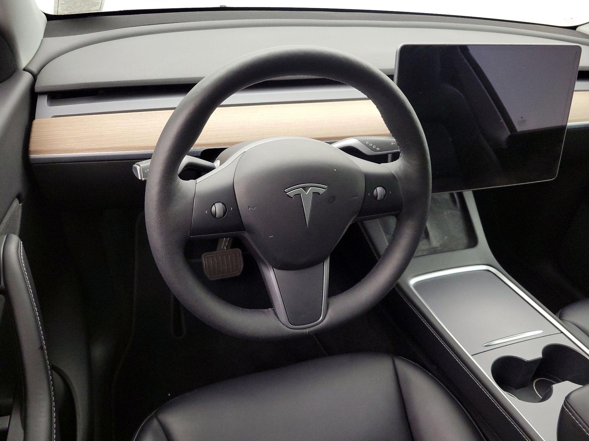 Thumbnail: 2021 Tesla Model Y - 10