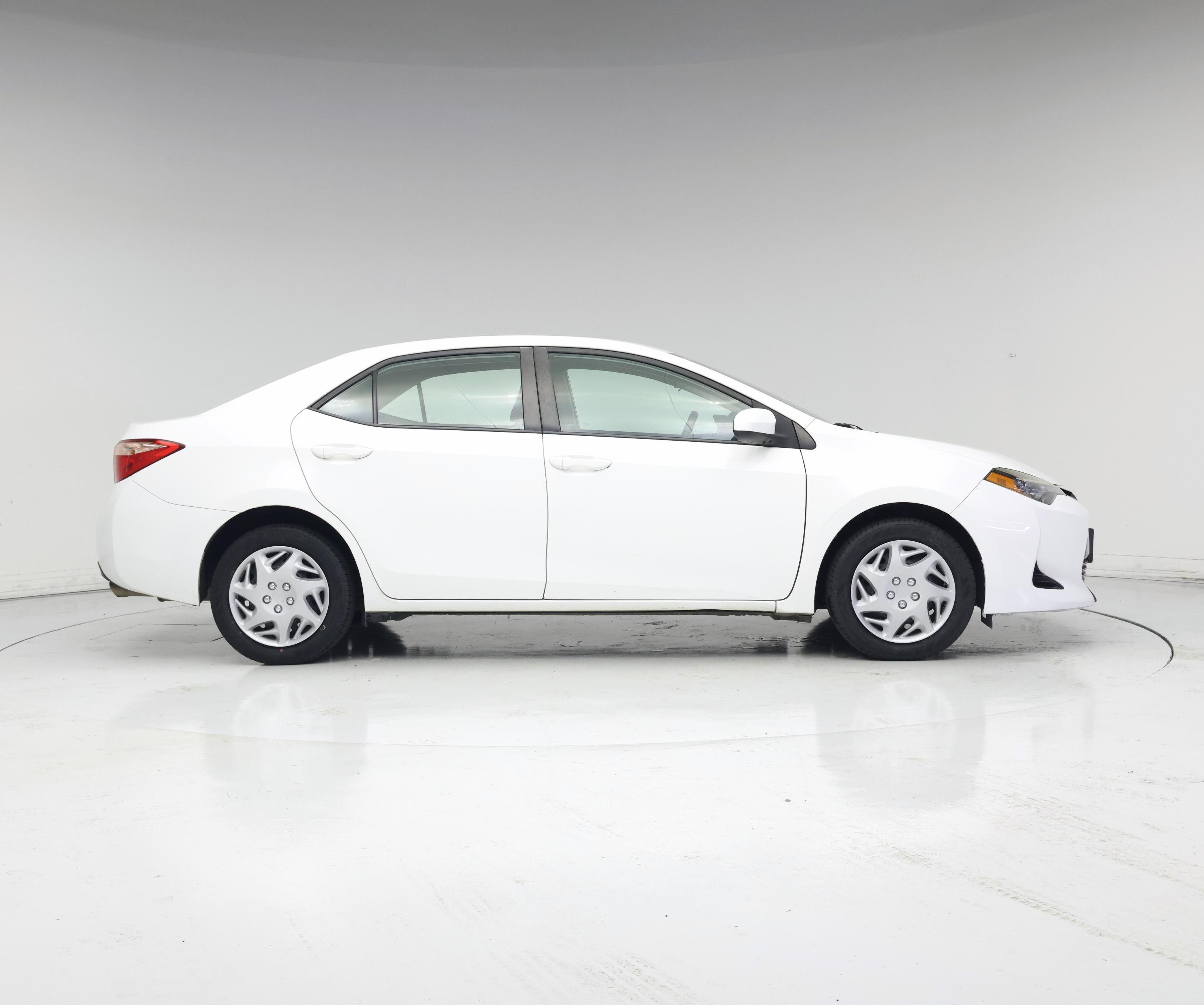 Thumbnail: 2017 Toyota Corolla - 7