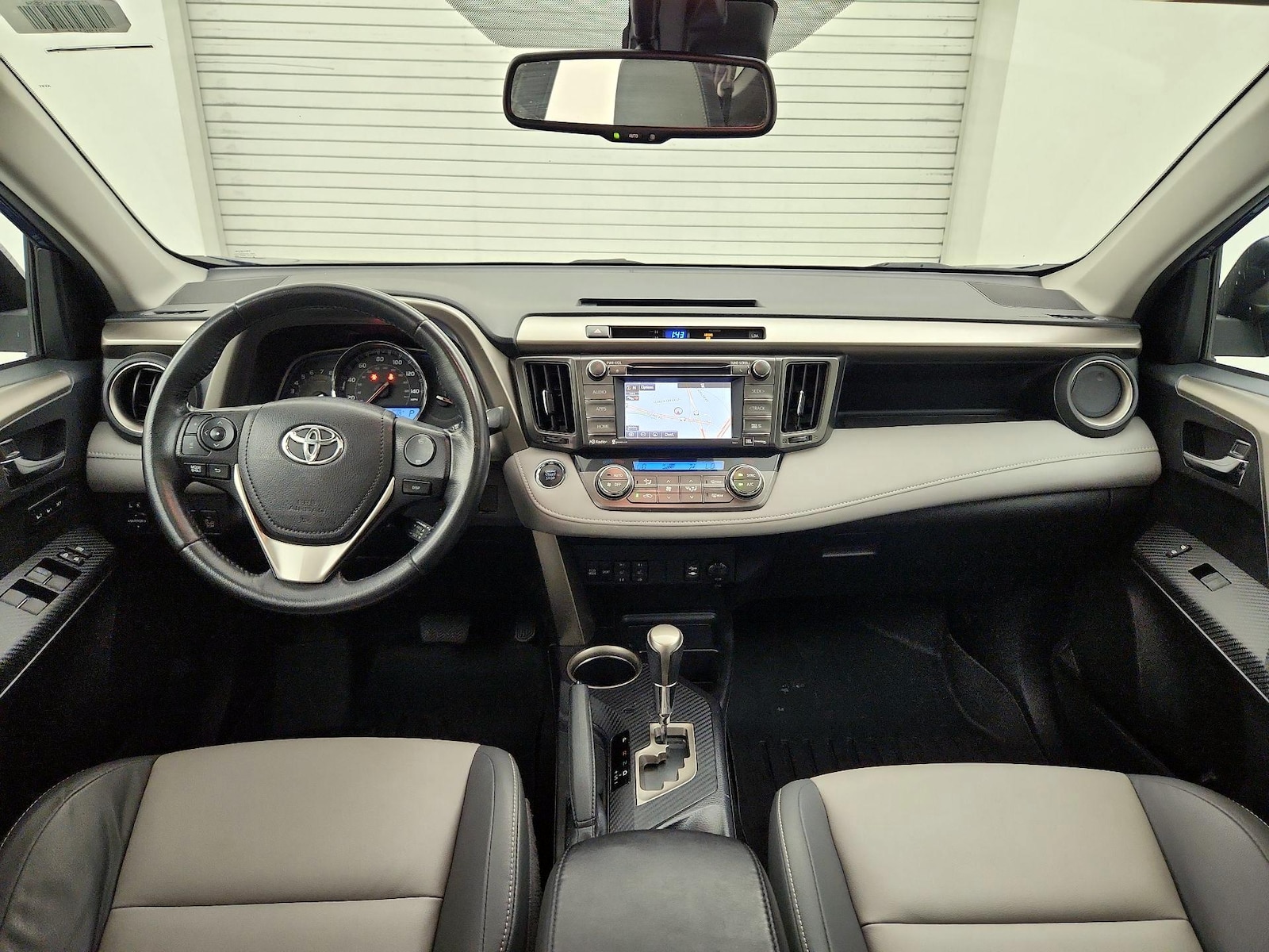 2014 Toyota RAV4 Limited - Photo 10