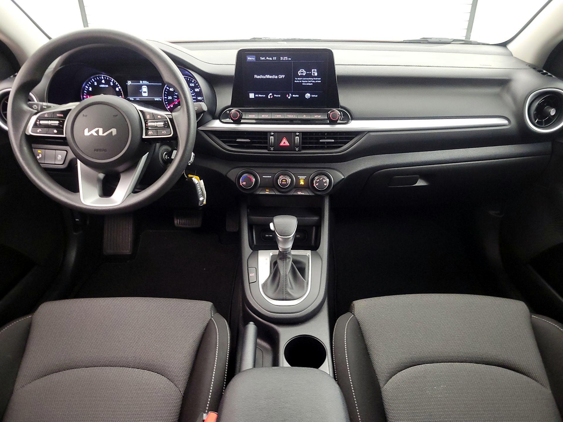 Thumbnail: 2024 Kia Forte - 9