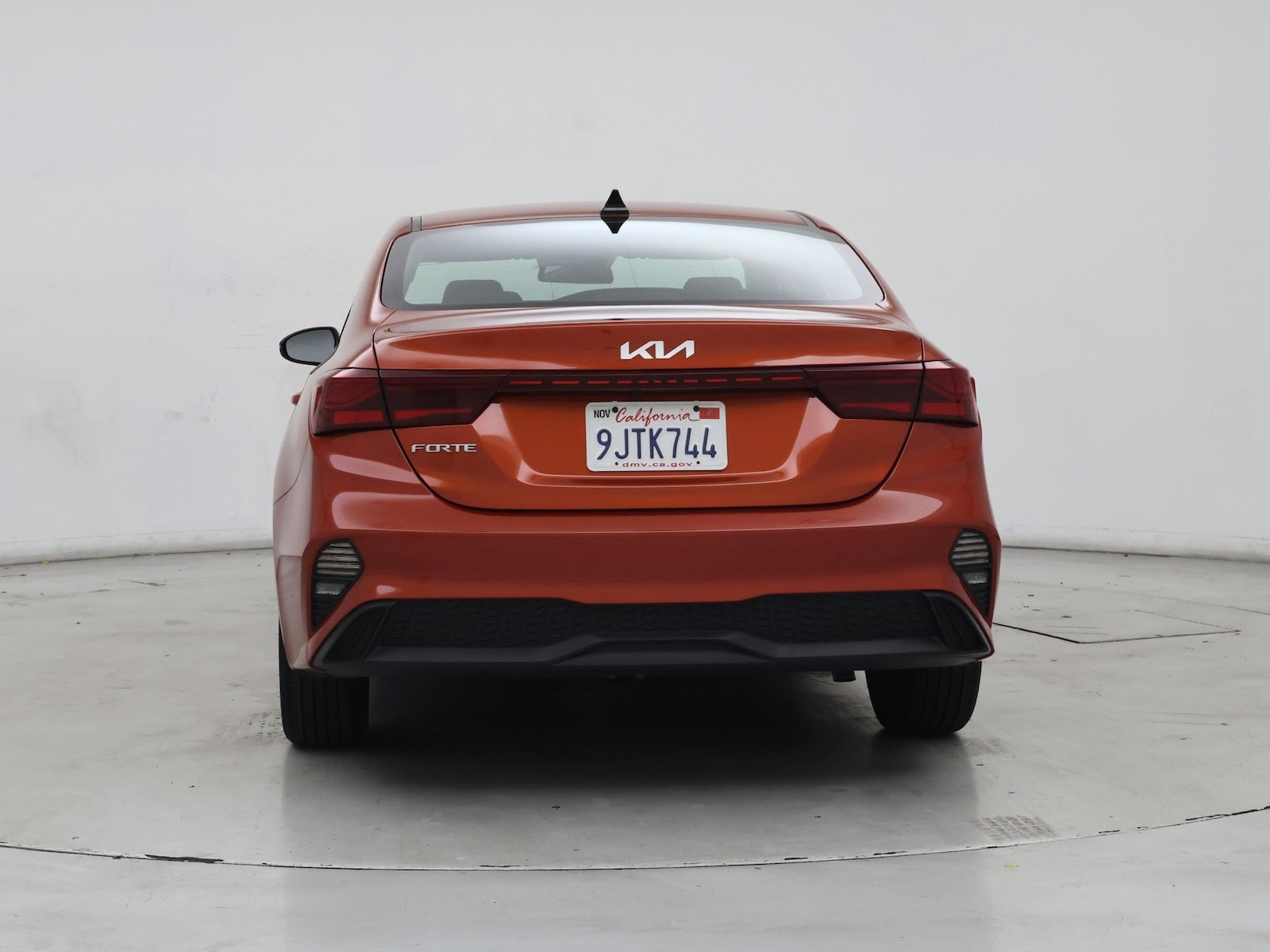 2024 Kia Forte LXS - Photo 7