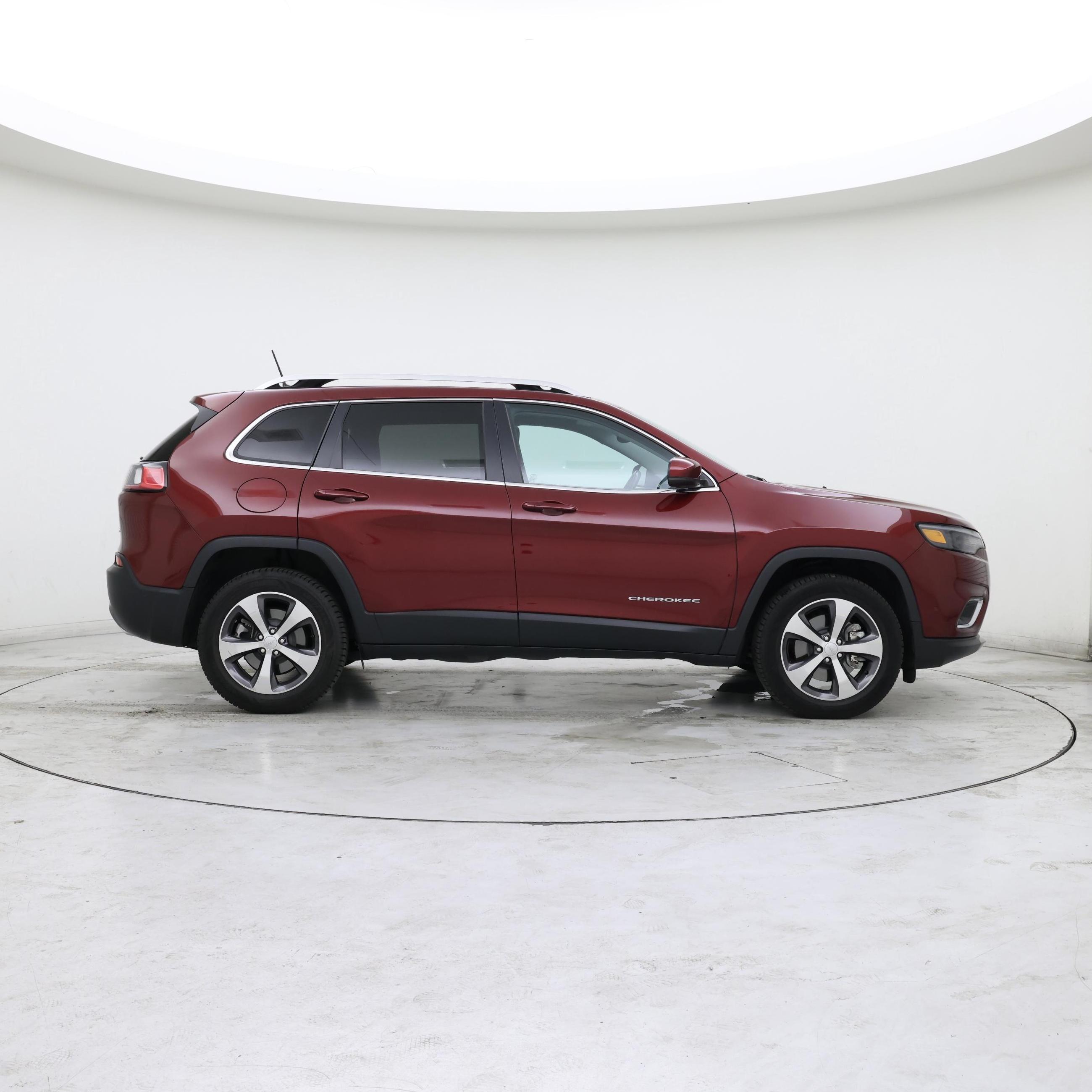 Thumbnail: 2020 Jeep Cherokee - 7