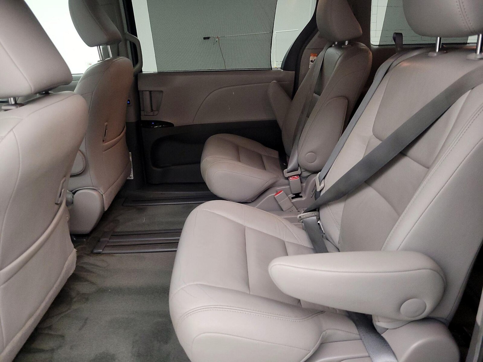 Rear Air Conditioning