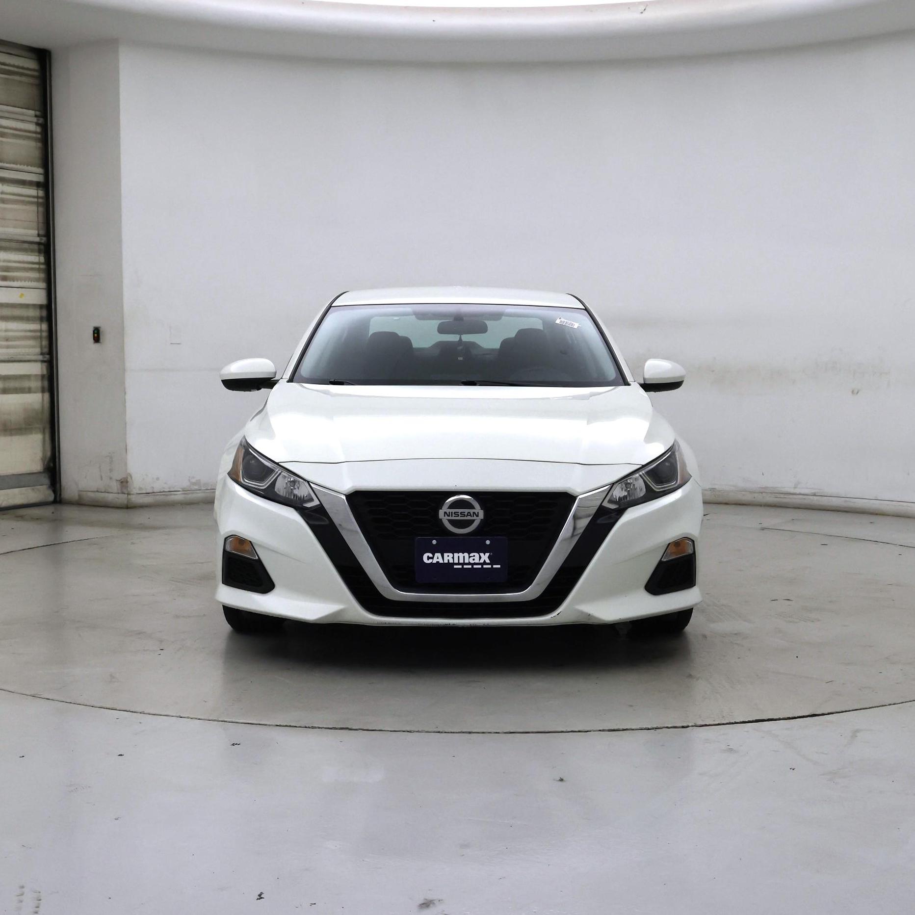 Thumbnail: 2020 Nissan Altima - 5
