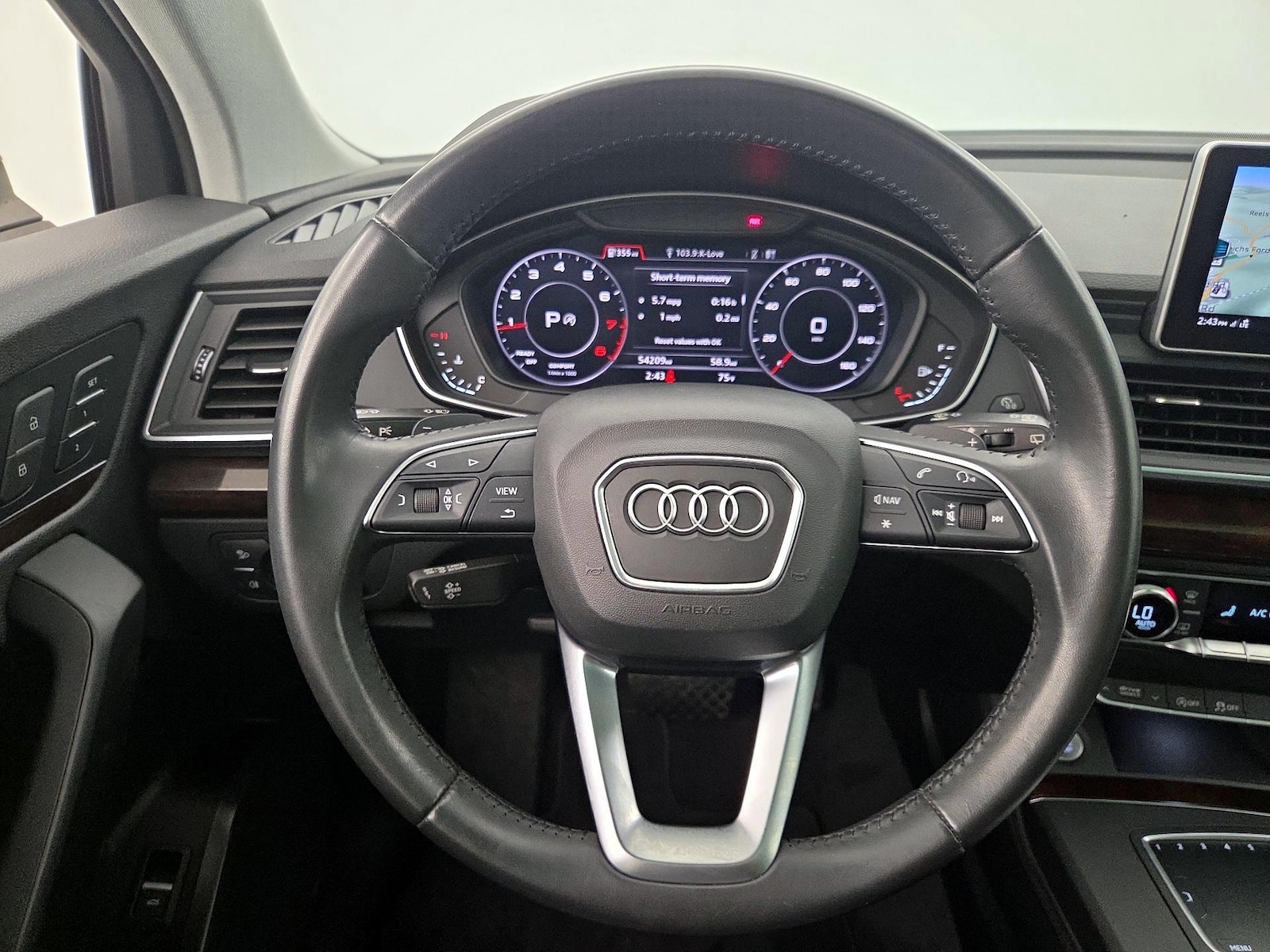 2020 Audi Q5 Premium Plus - Photo 11