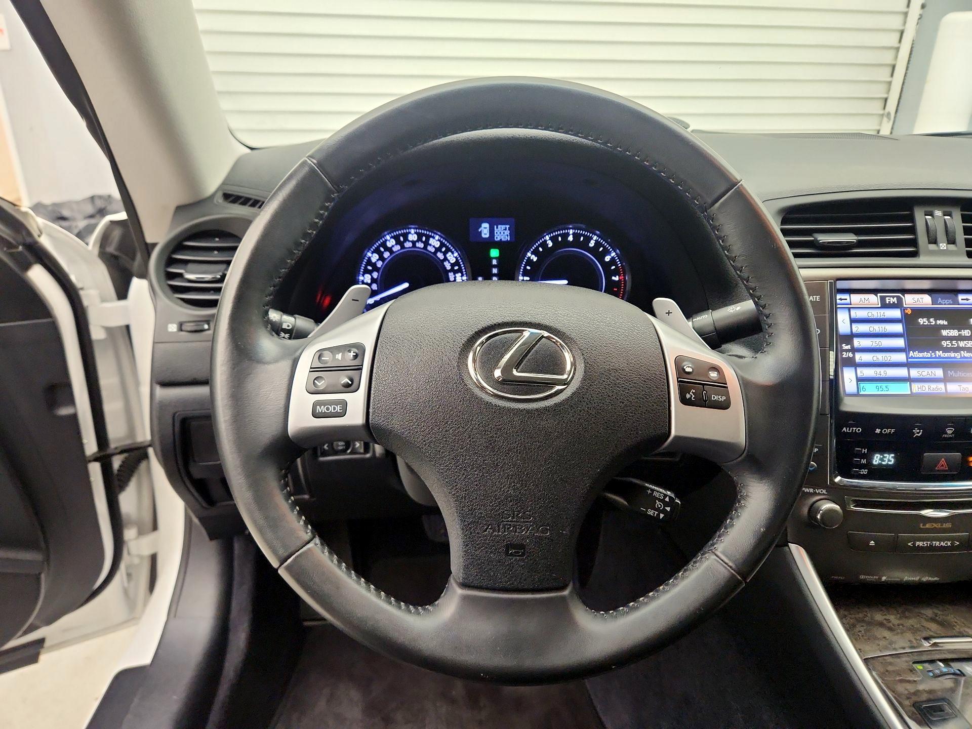 Thumbnail: 2014 Lexus IS - 10