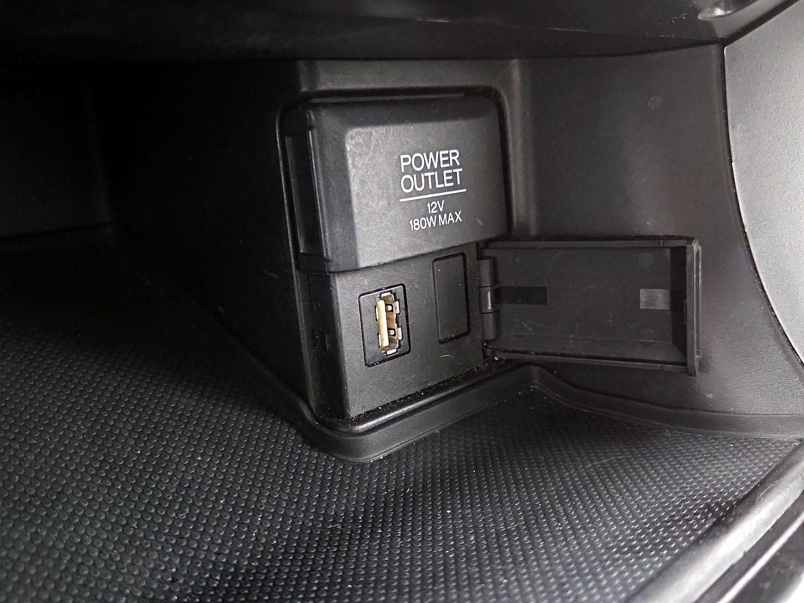 2015 Honda Accord LX - Photo 19