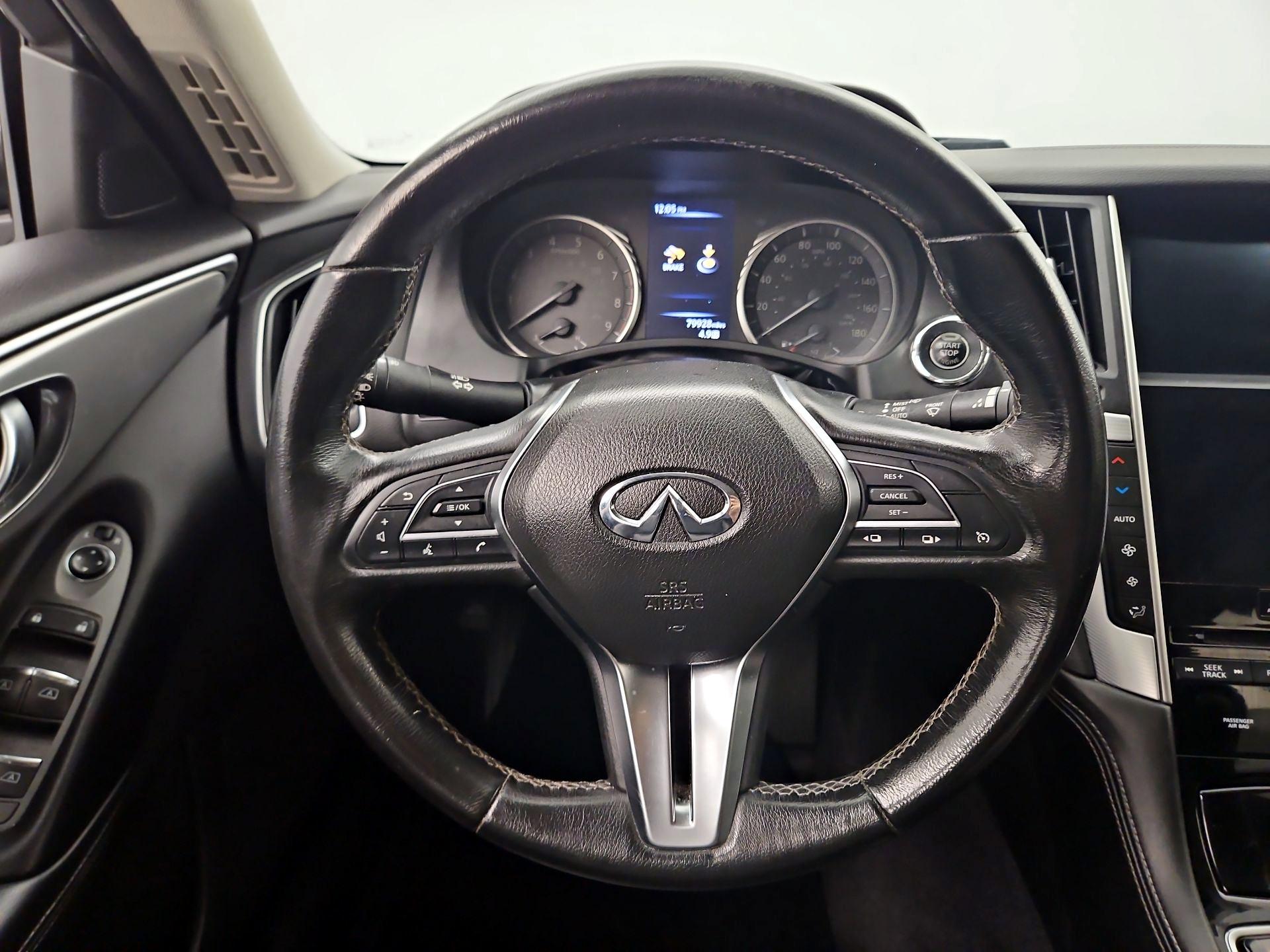 Thumbnail: 2020 INFINITI Q50 - 10