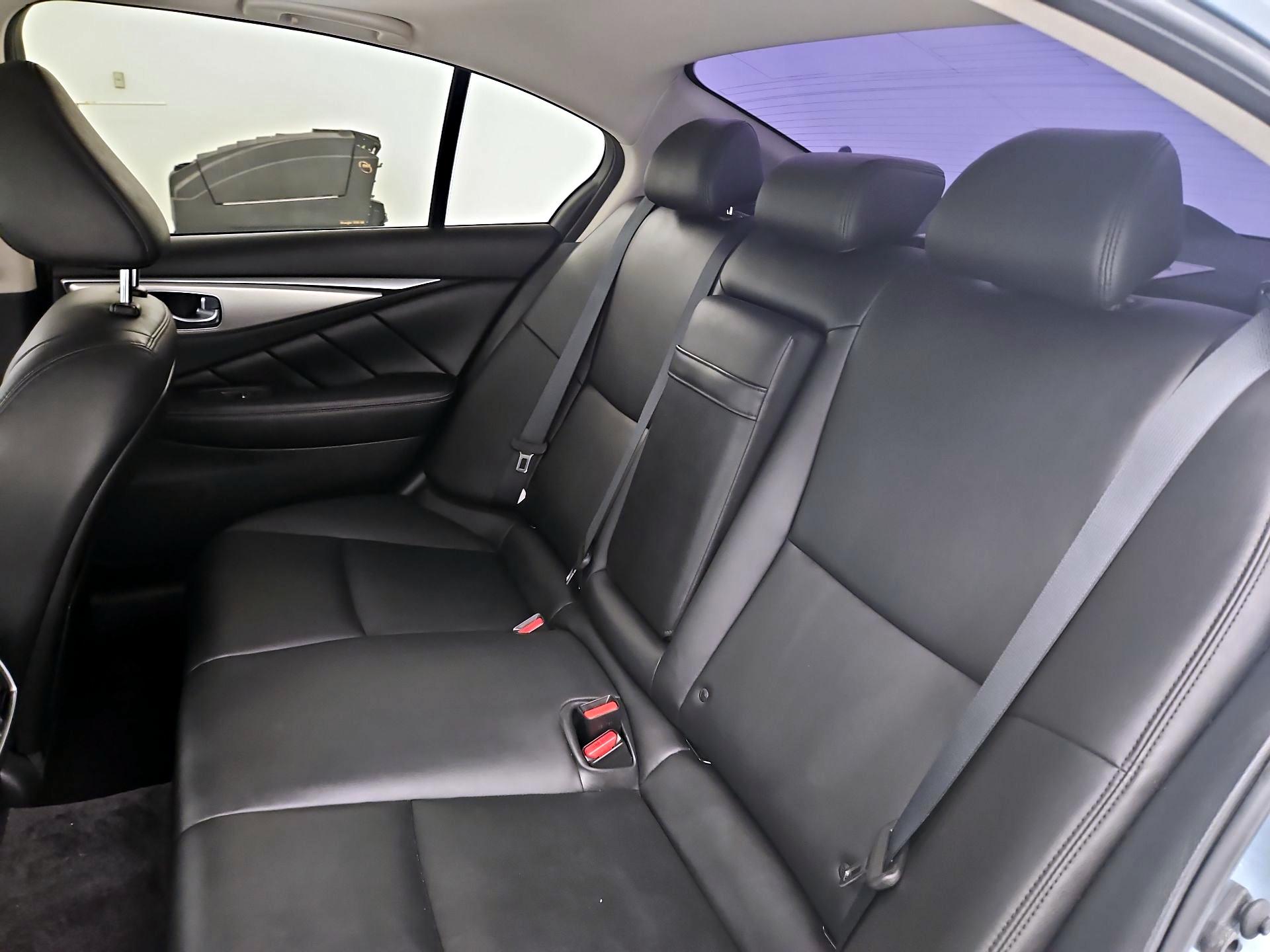 Thumbnail: 2020 INFINITI Q50 - 19
