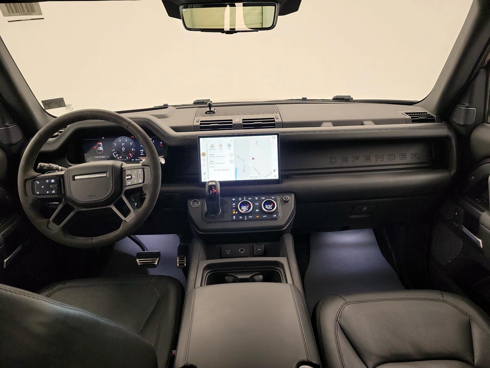 Thumbnail: 2024 Land Rover Defender - 9