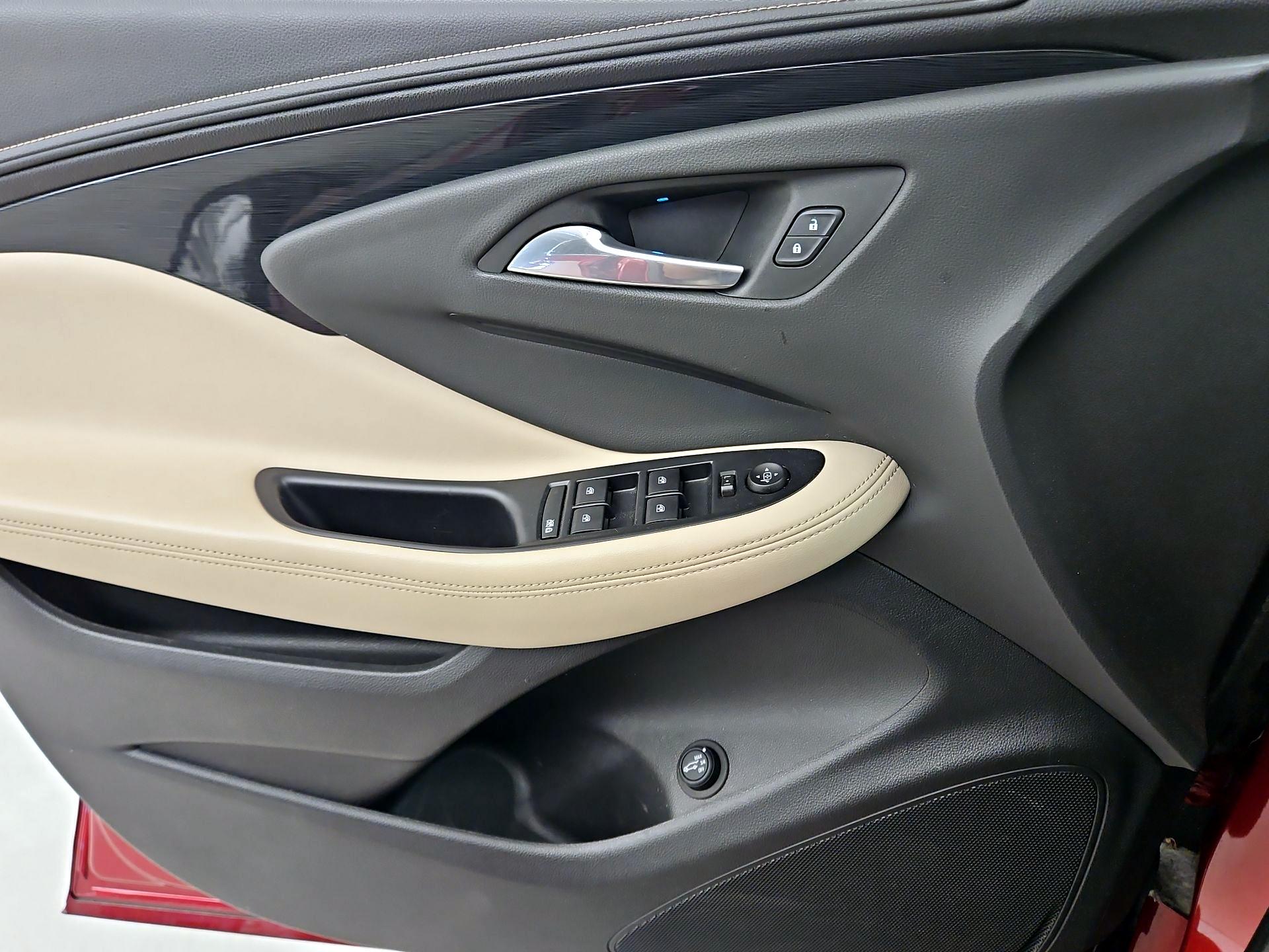 Thumbnail: 2017 Buick Envision - 12