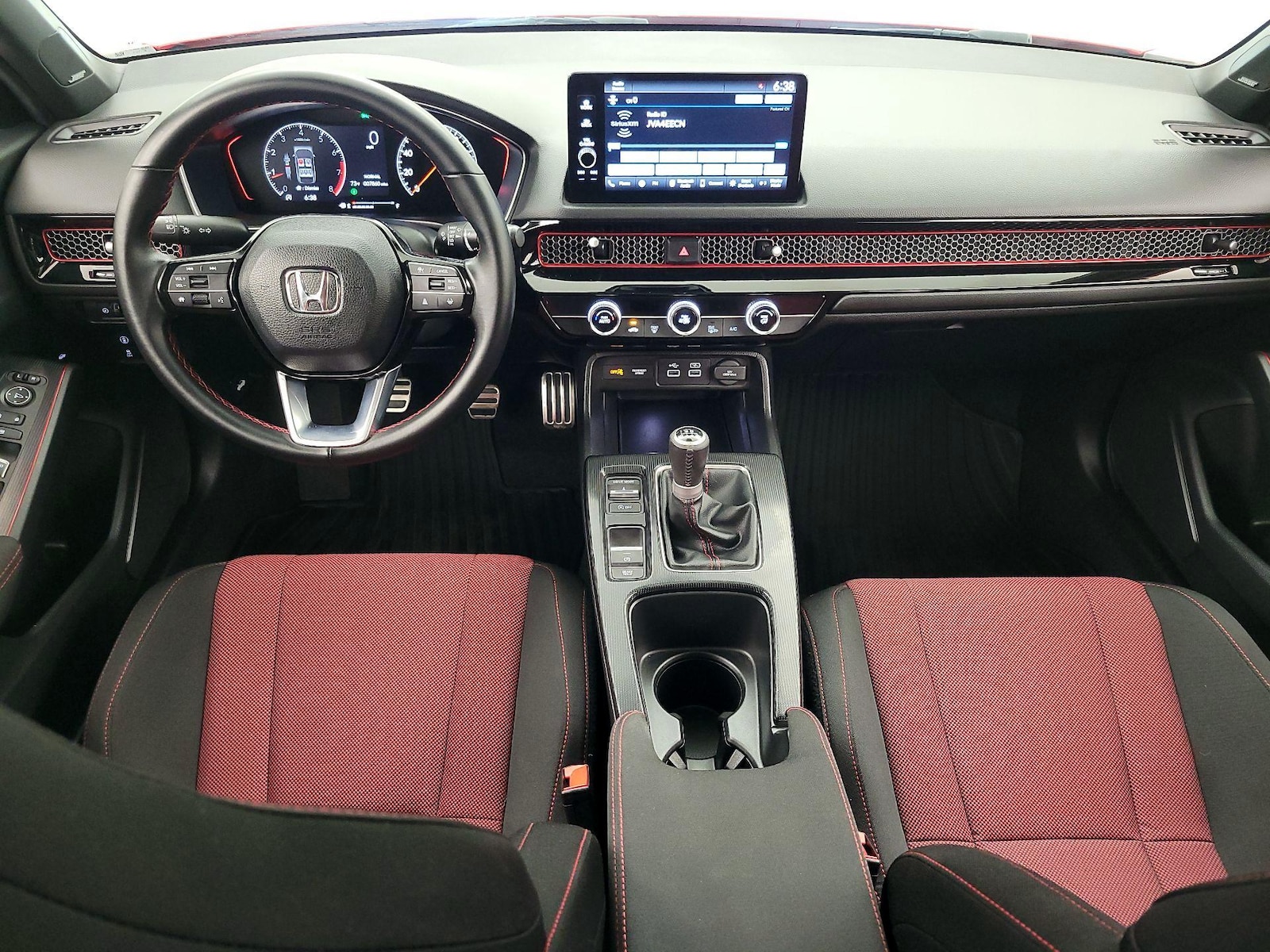 Apple CarPlay® & Android Auto™