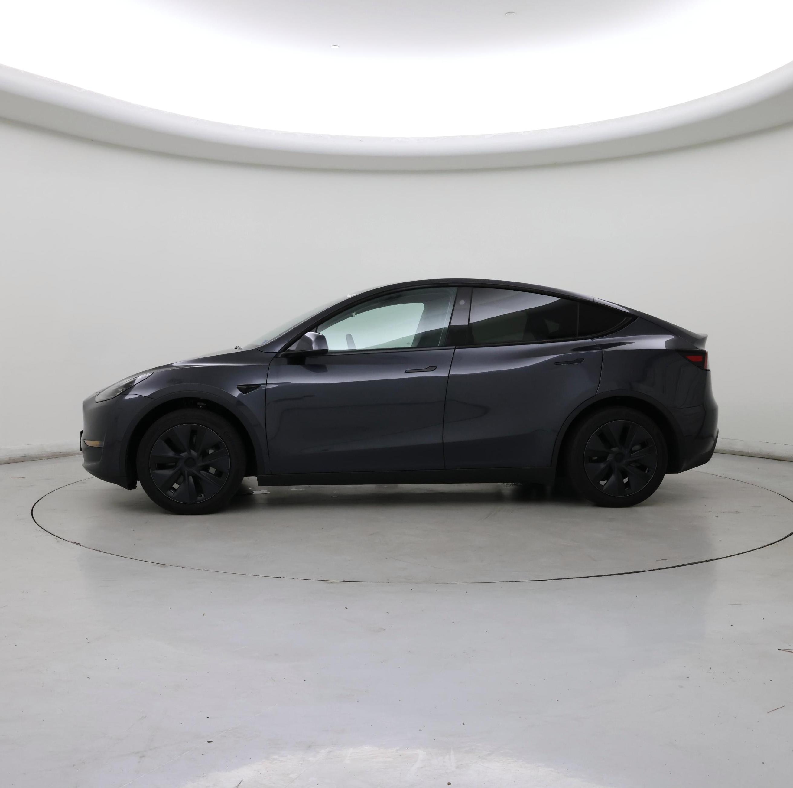 Thumbnail: 2025 Tesla Model Y - 3