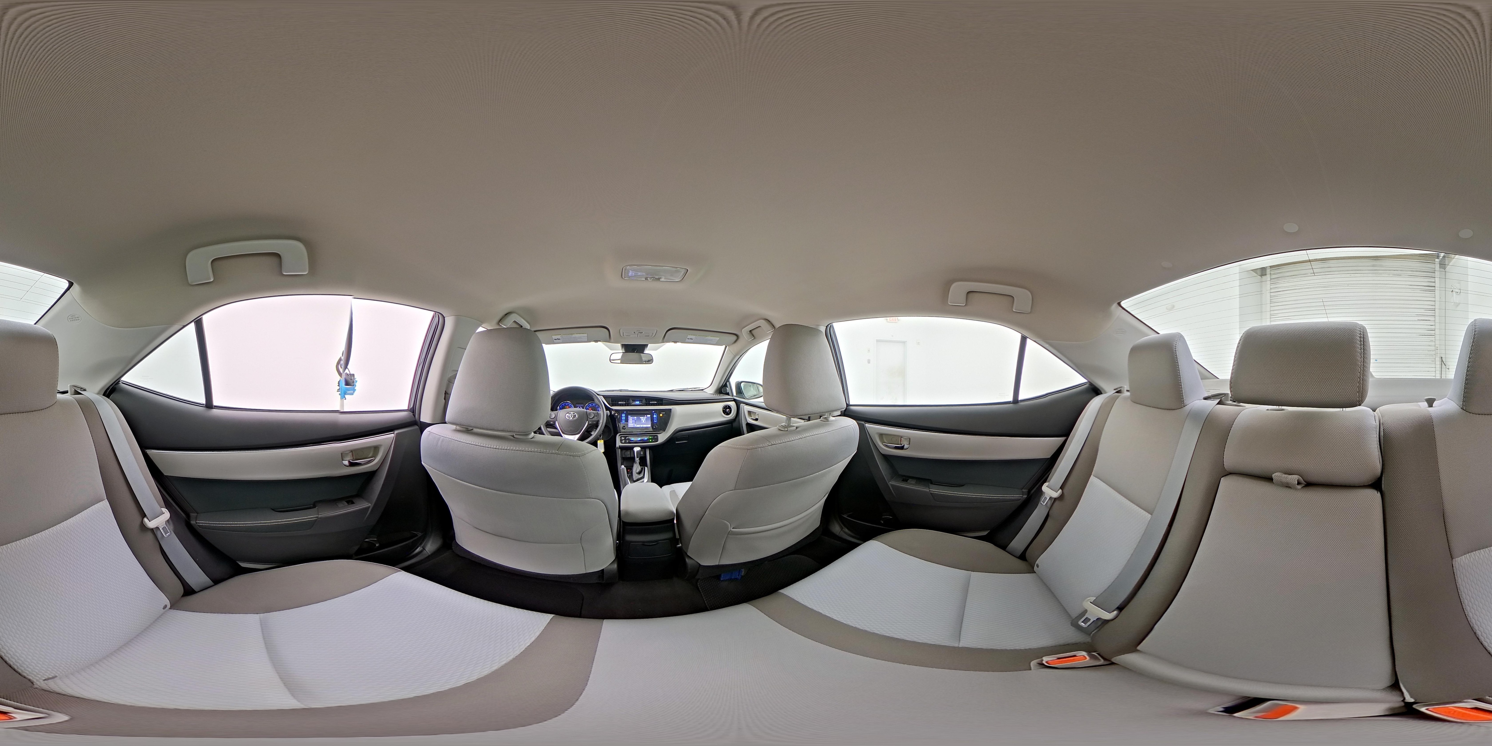 2017 Toyota Corolla LE - Photo 25