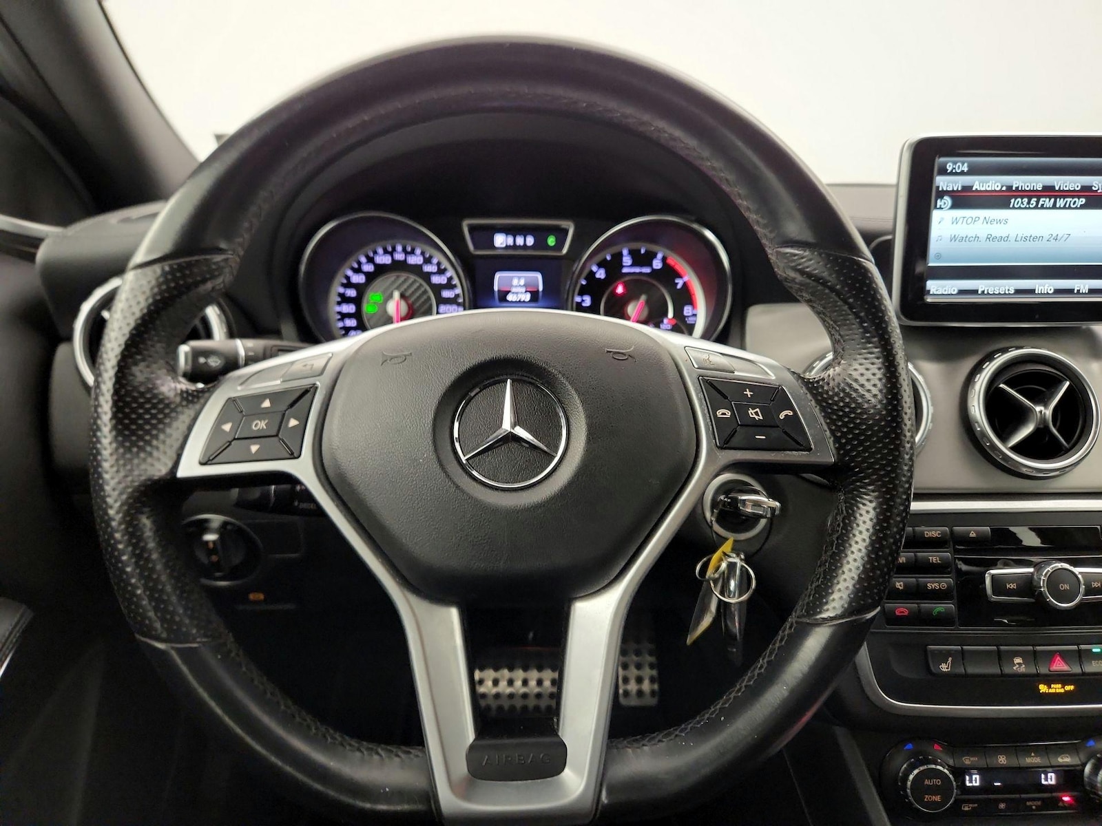 2015 Mercedes-Benz GLA-Class GLA45 AMG - Photo 11
