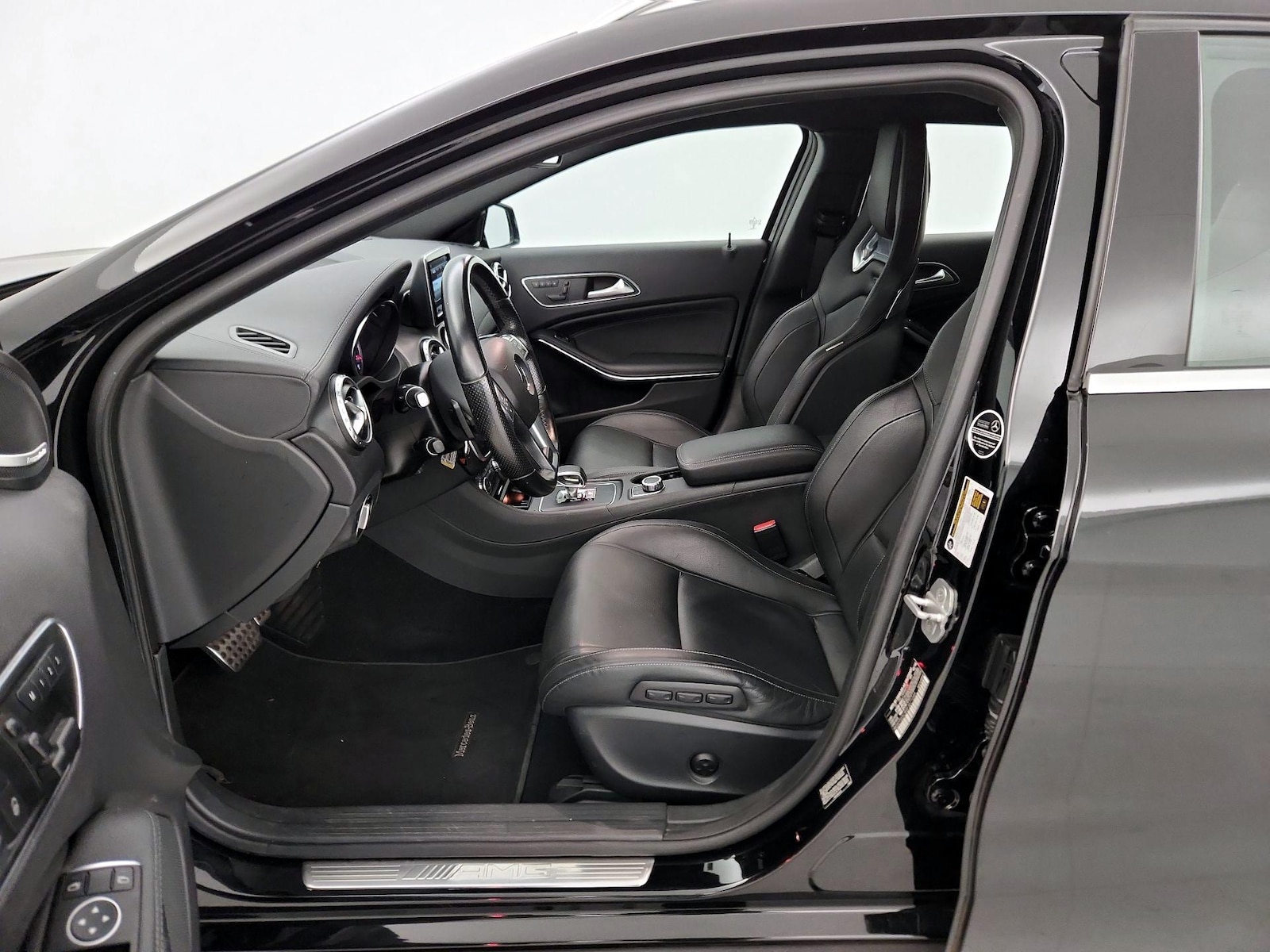 2015 Mercedes-Benz GLA-Class GLA45 AMG - Photo 12