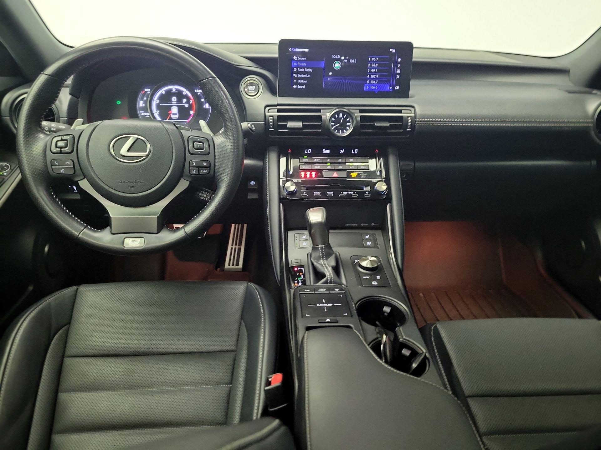 Thumbnail: 2023 Lexus IS - 9