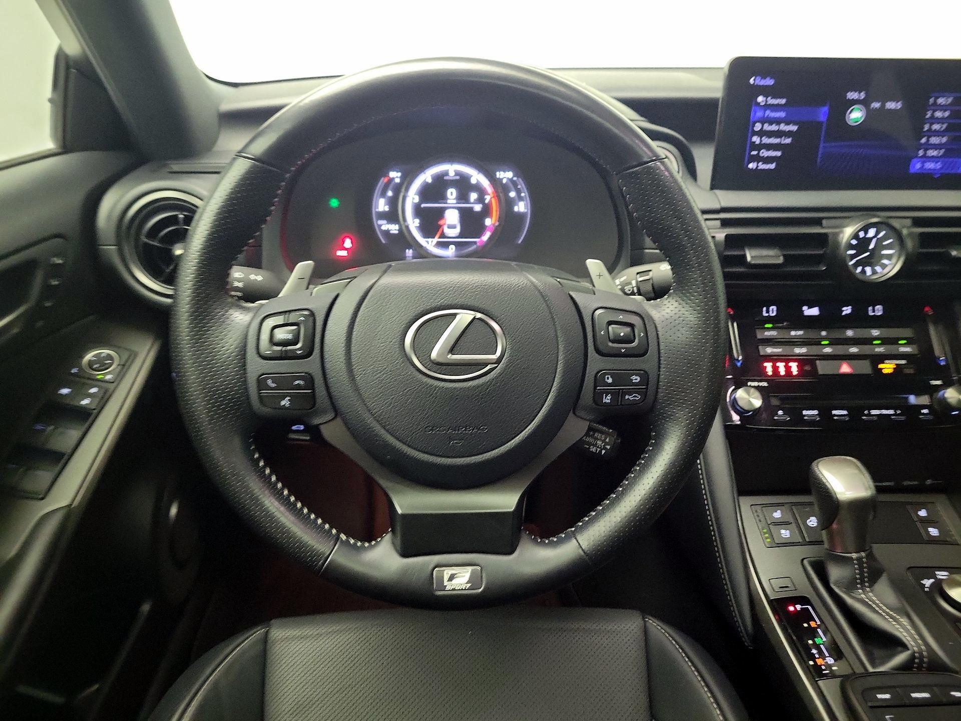 Thumbnail: 2023 Lexus IS - 10
