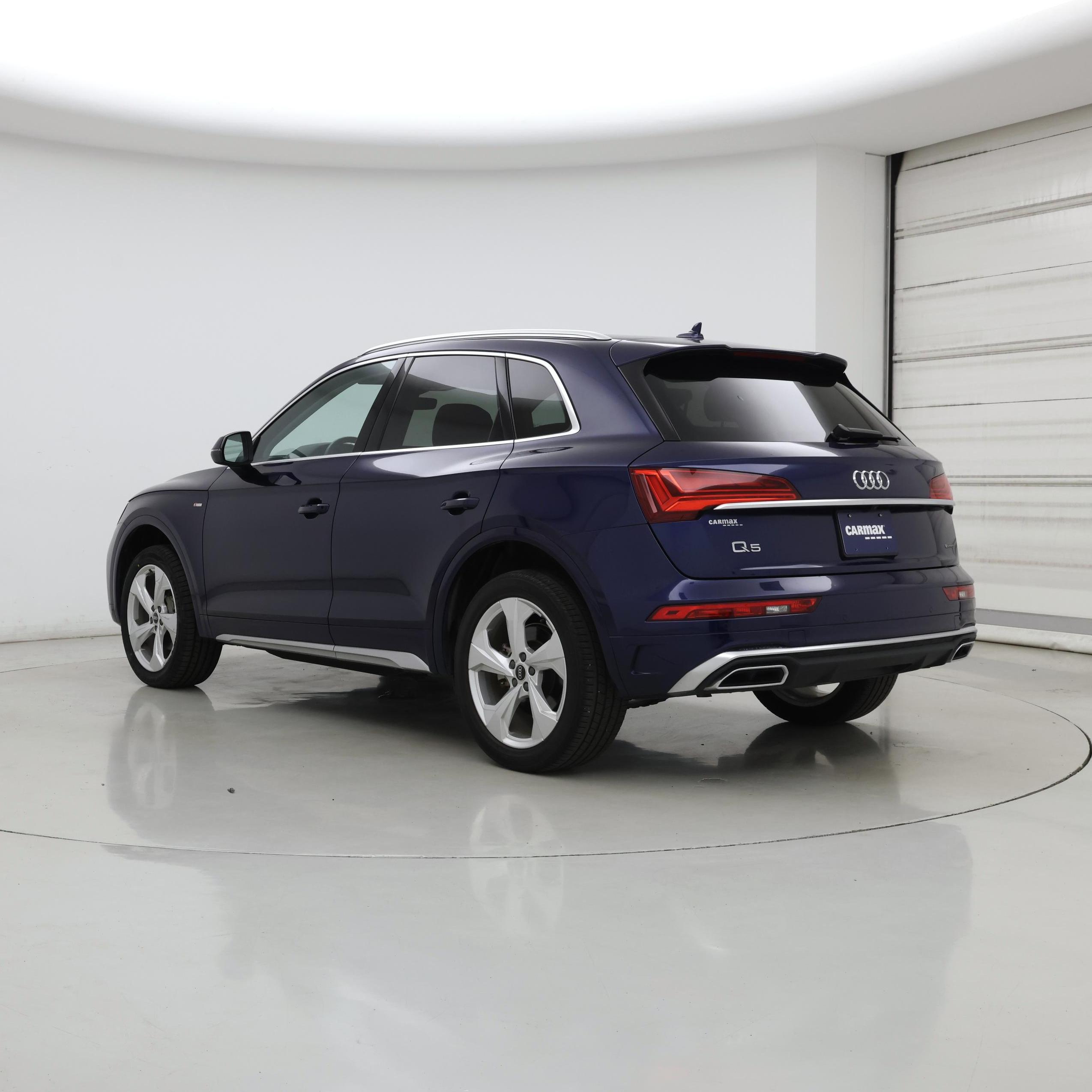 Thumbnail: 2023 Audi Q5 - 2