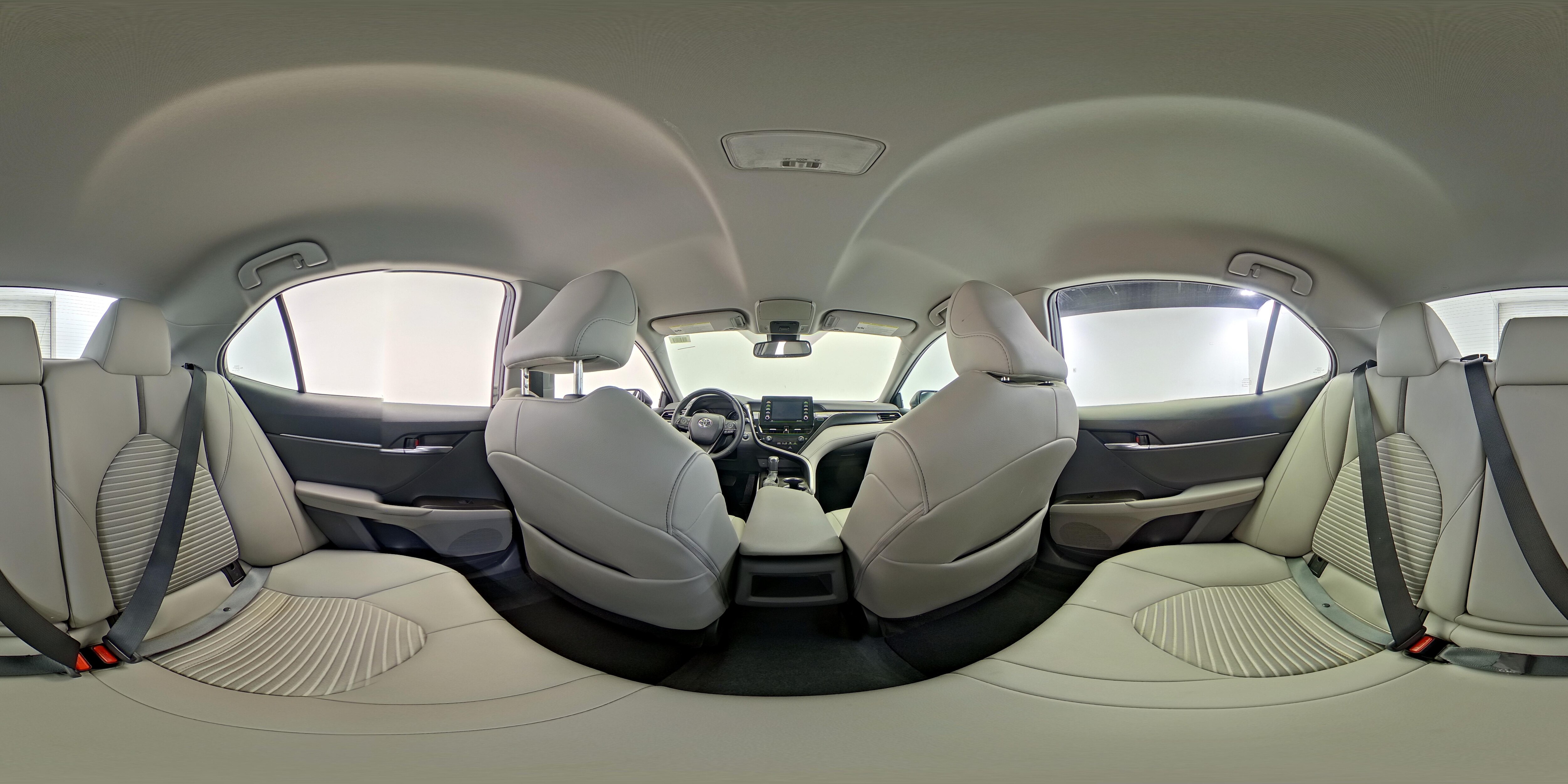 2022 Toyota Camry SE - Photo 25