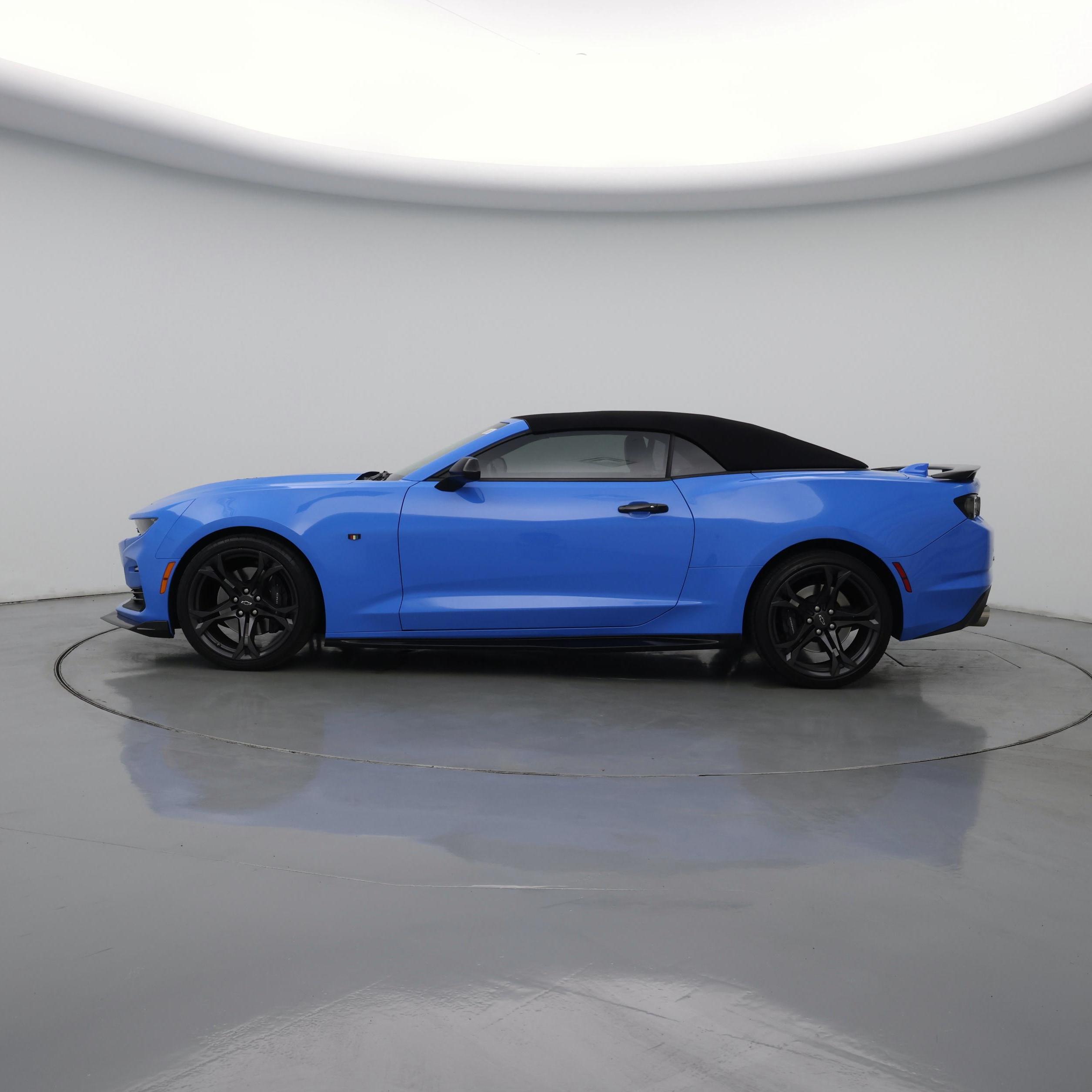 Thumbnail: 2023 Chevrolet Camaro - 3