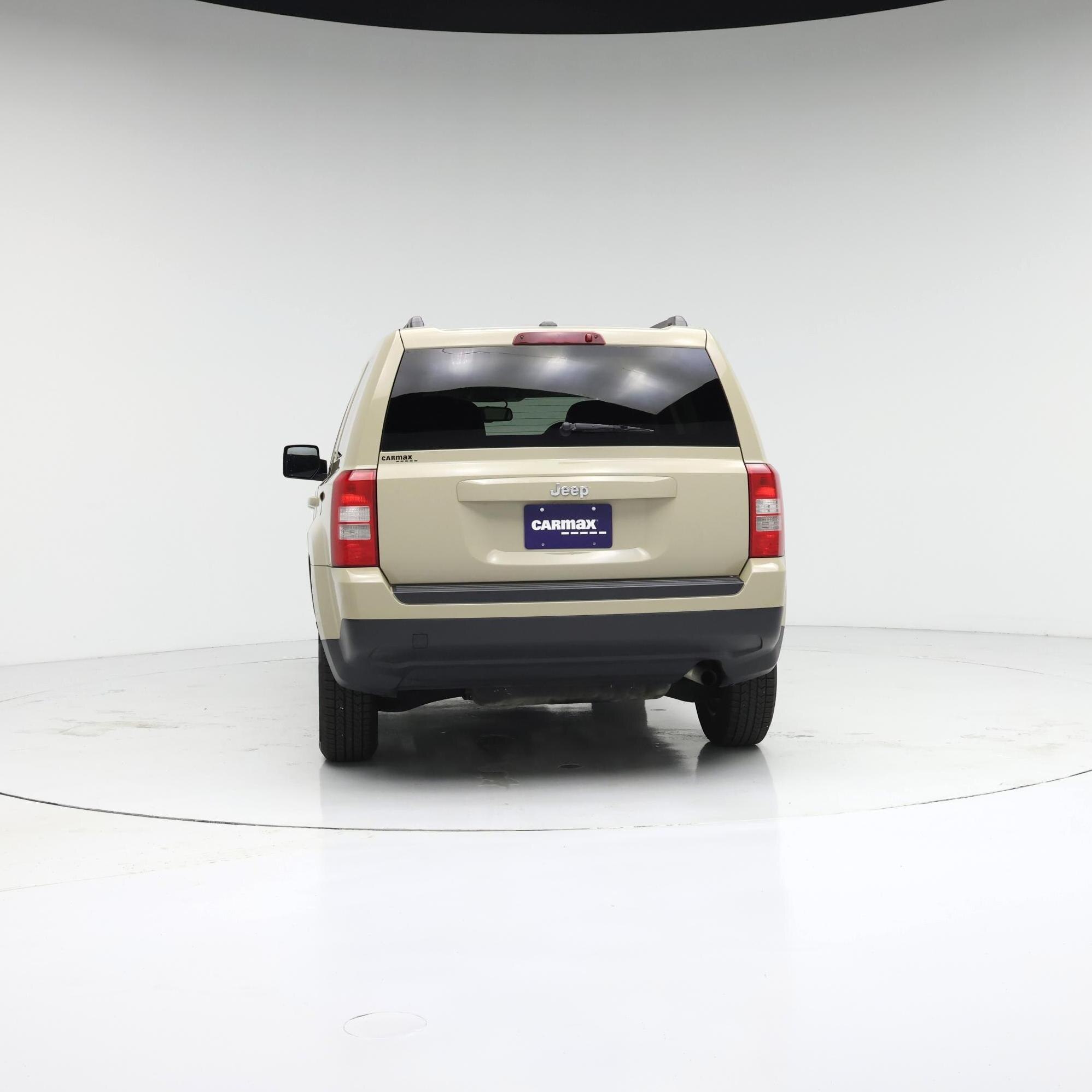 Thumbnail: 2017 Jeep Patriot - 6