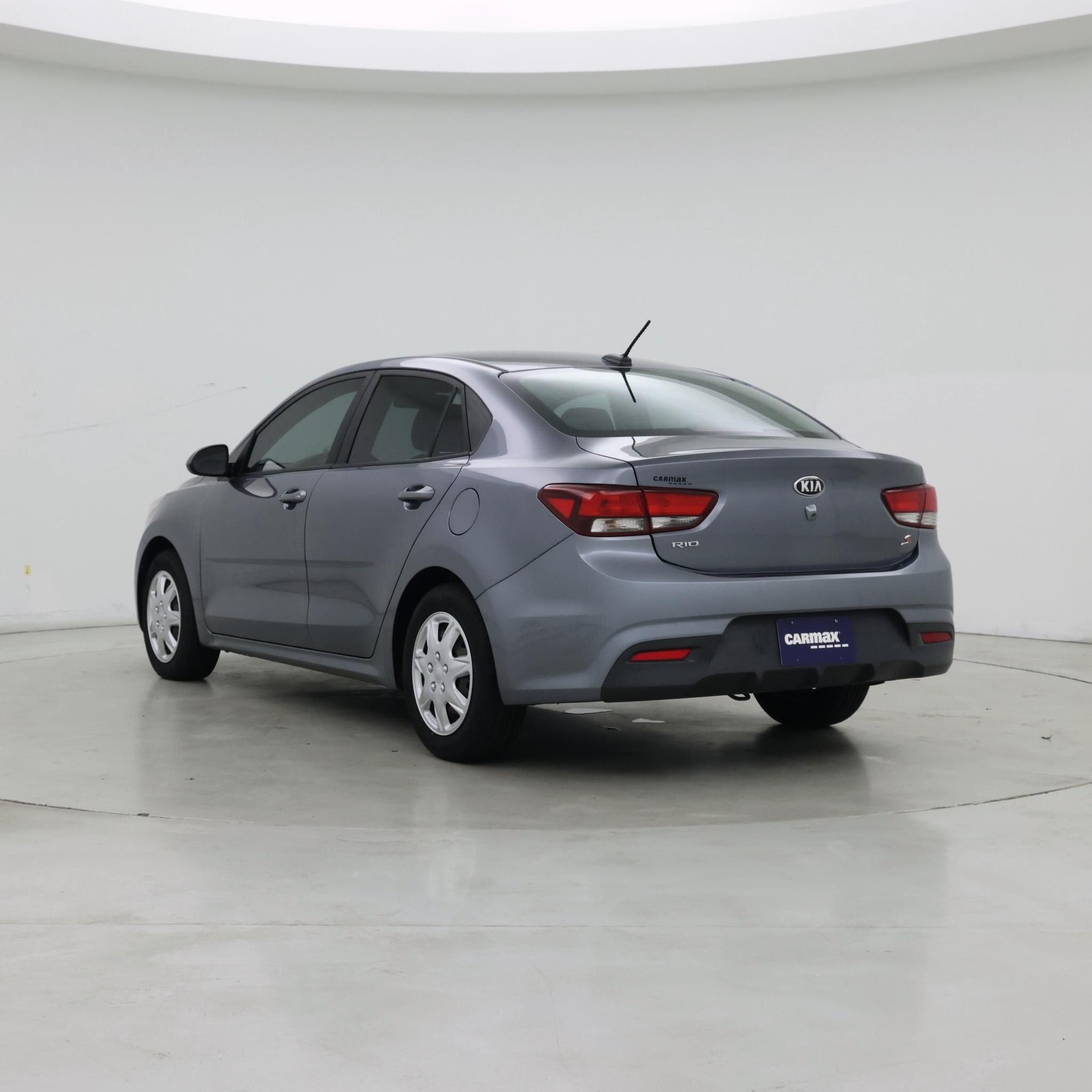 Thumbnail: 2019 Kia Rio - 2